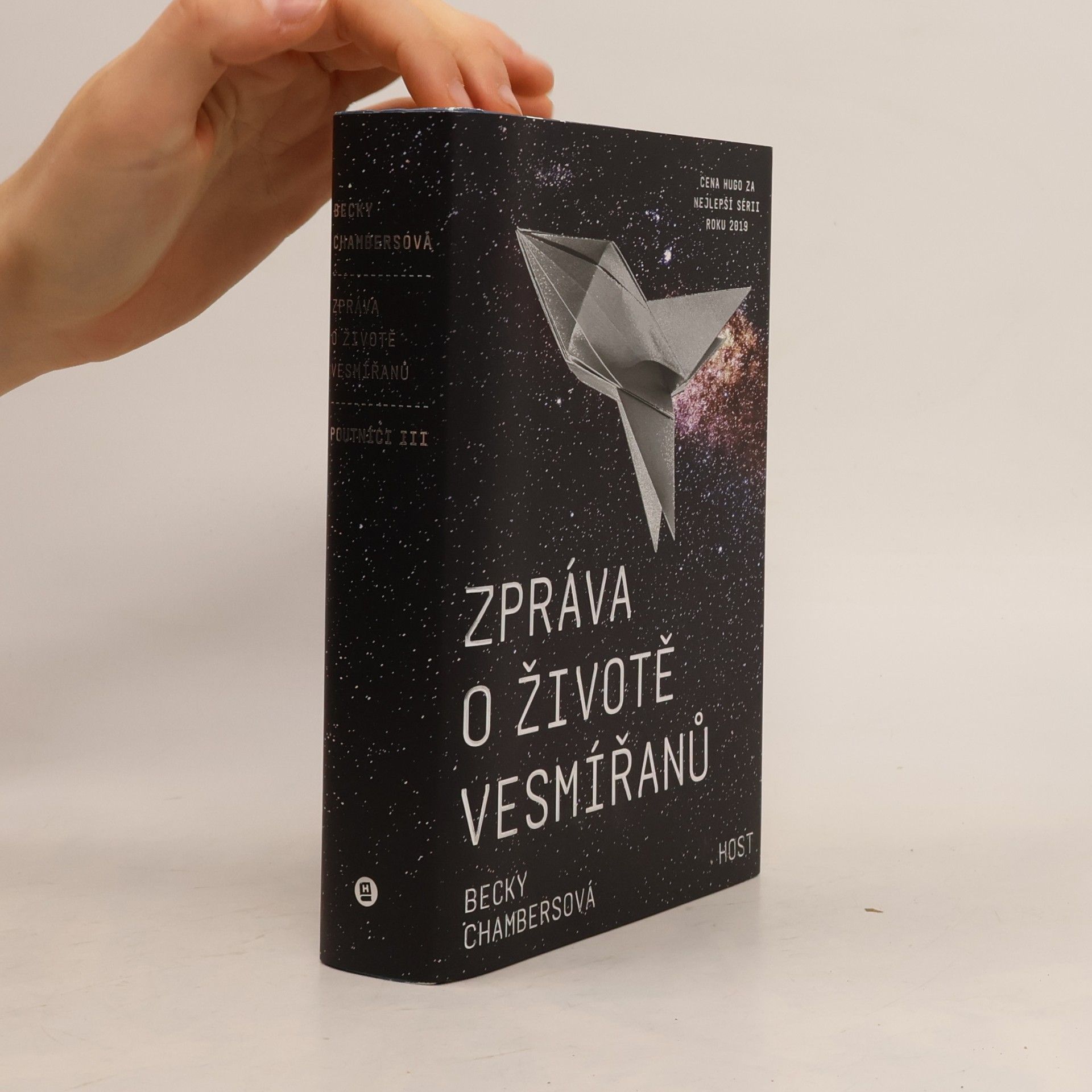 Becky Chambers Zpráva o životě vesmířanů