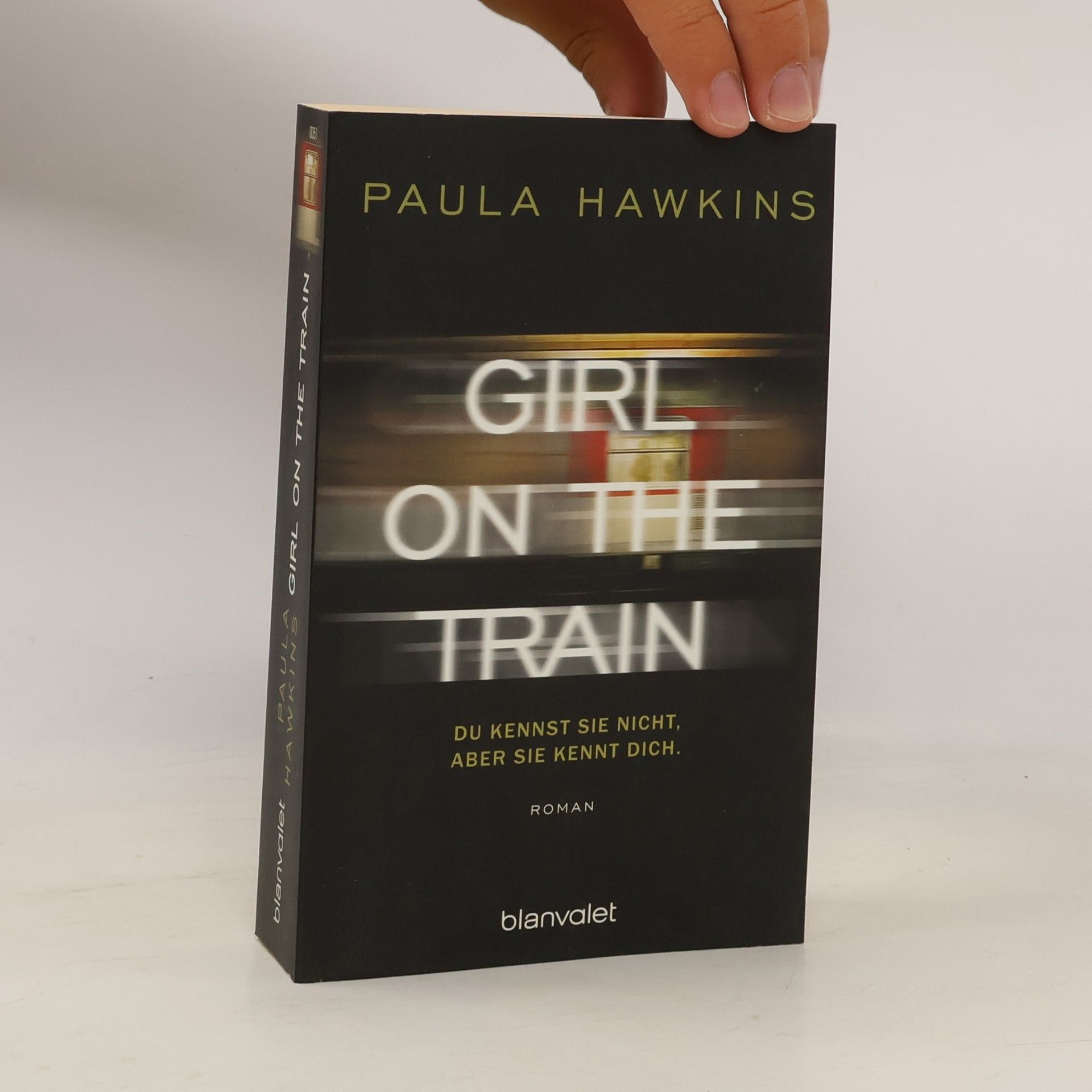 Paula Hawkins Girl on The Train