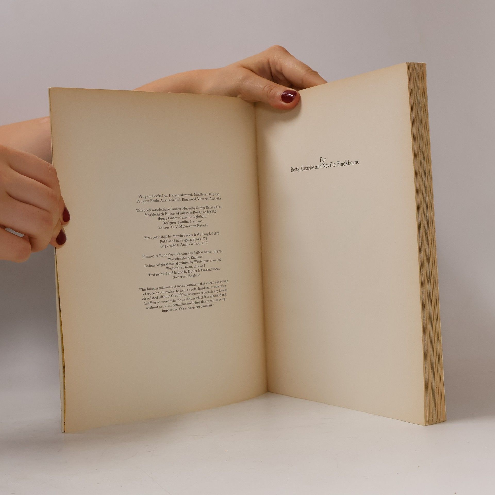Angus Wilson The World of Charles Dickens