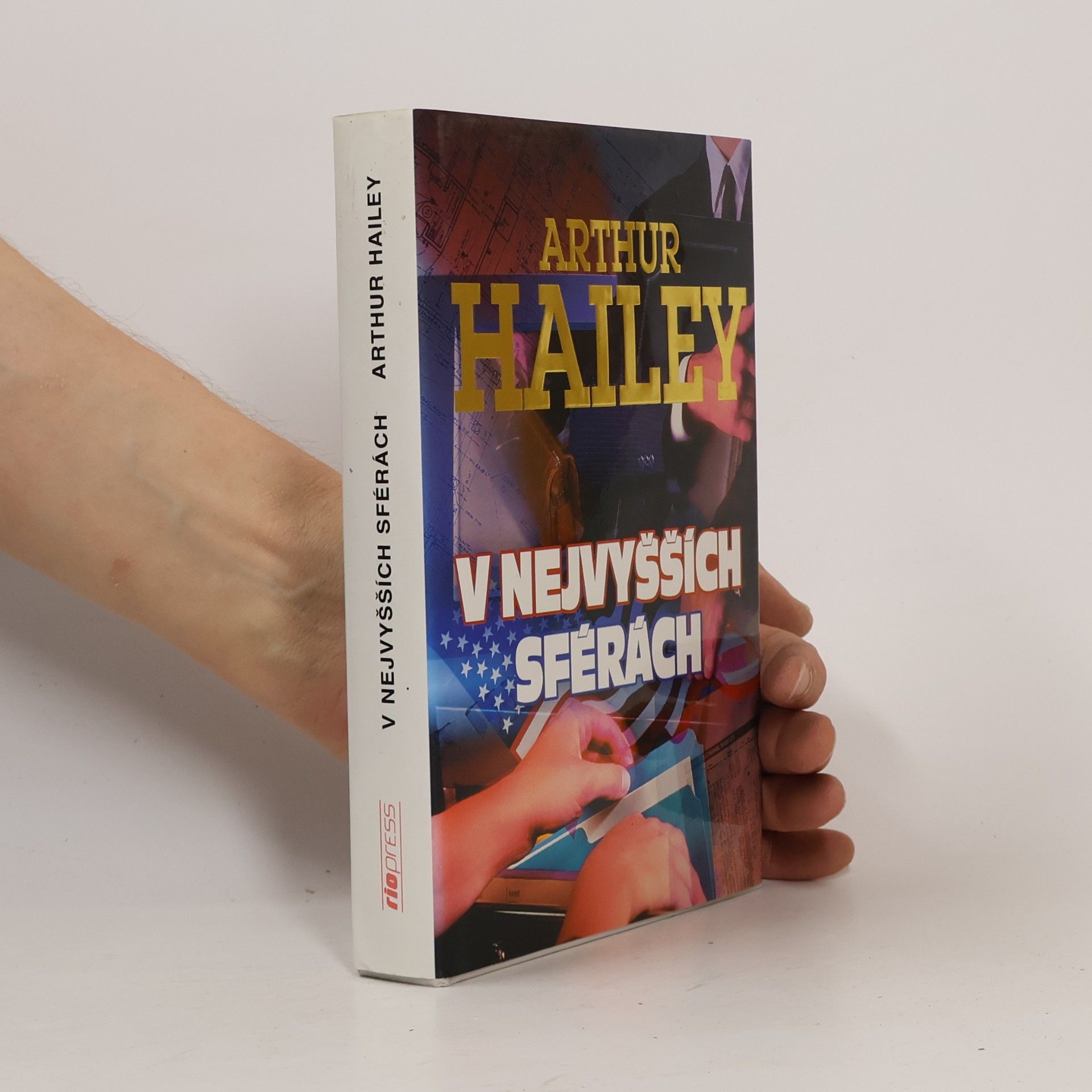 Arthur Hailey V nejvyšších sférách