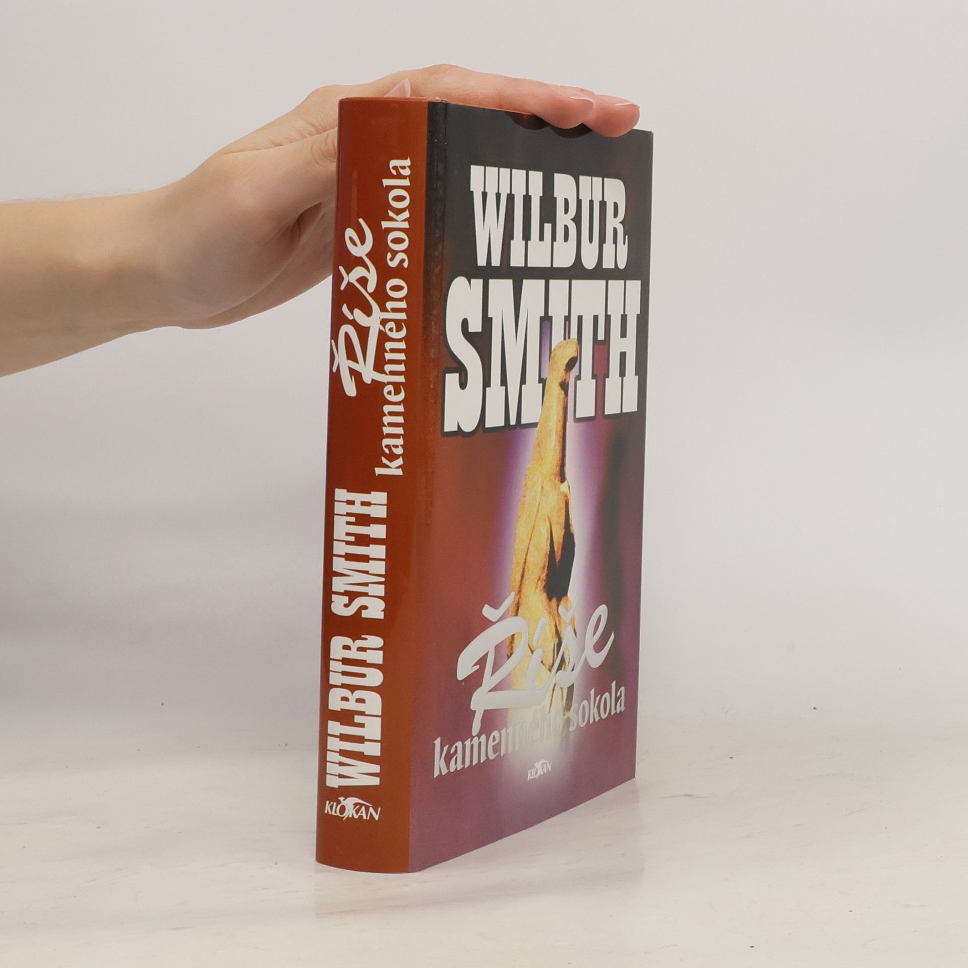 Wilbur A. Smith Říše kamenného sokola