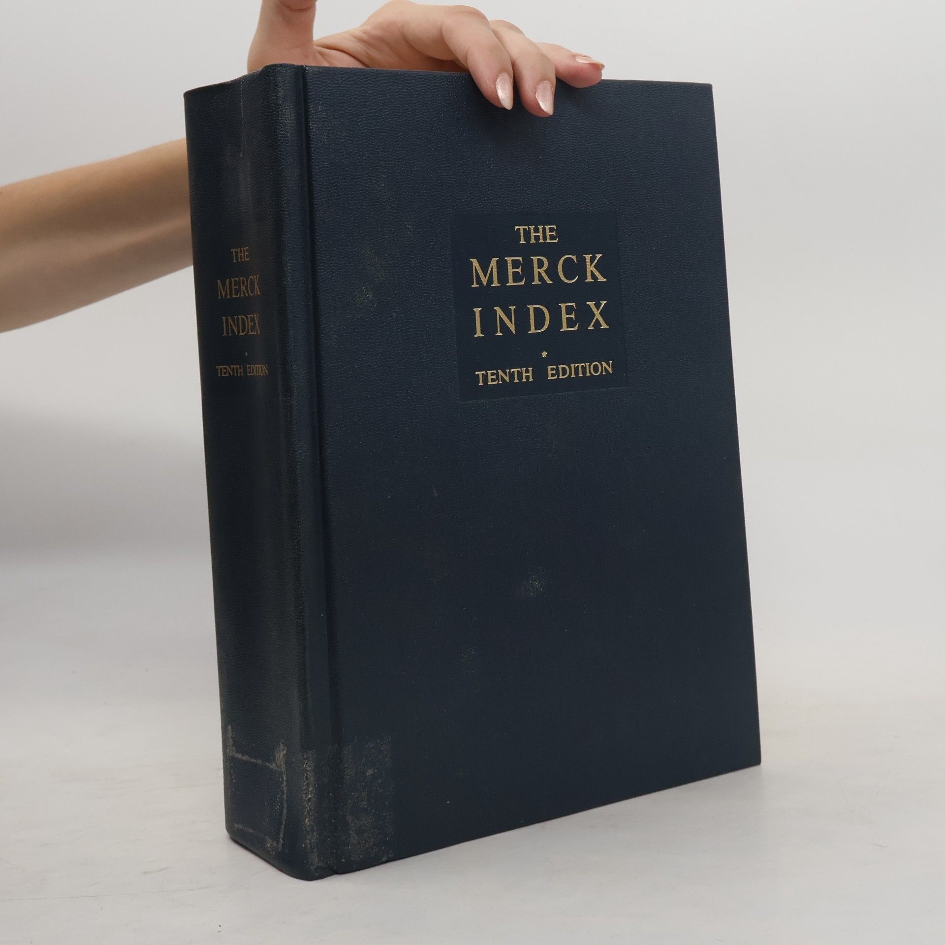 Autores varios The Merck index