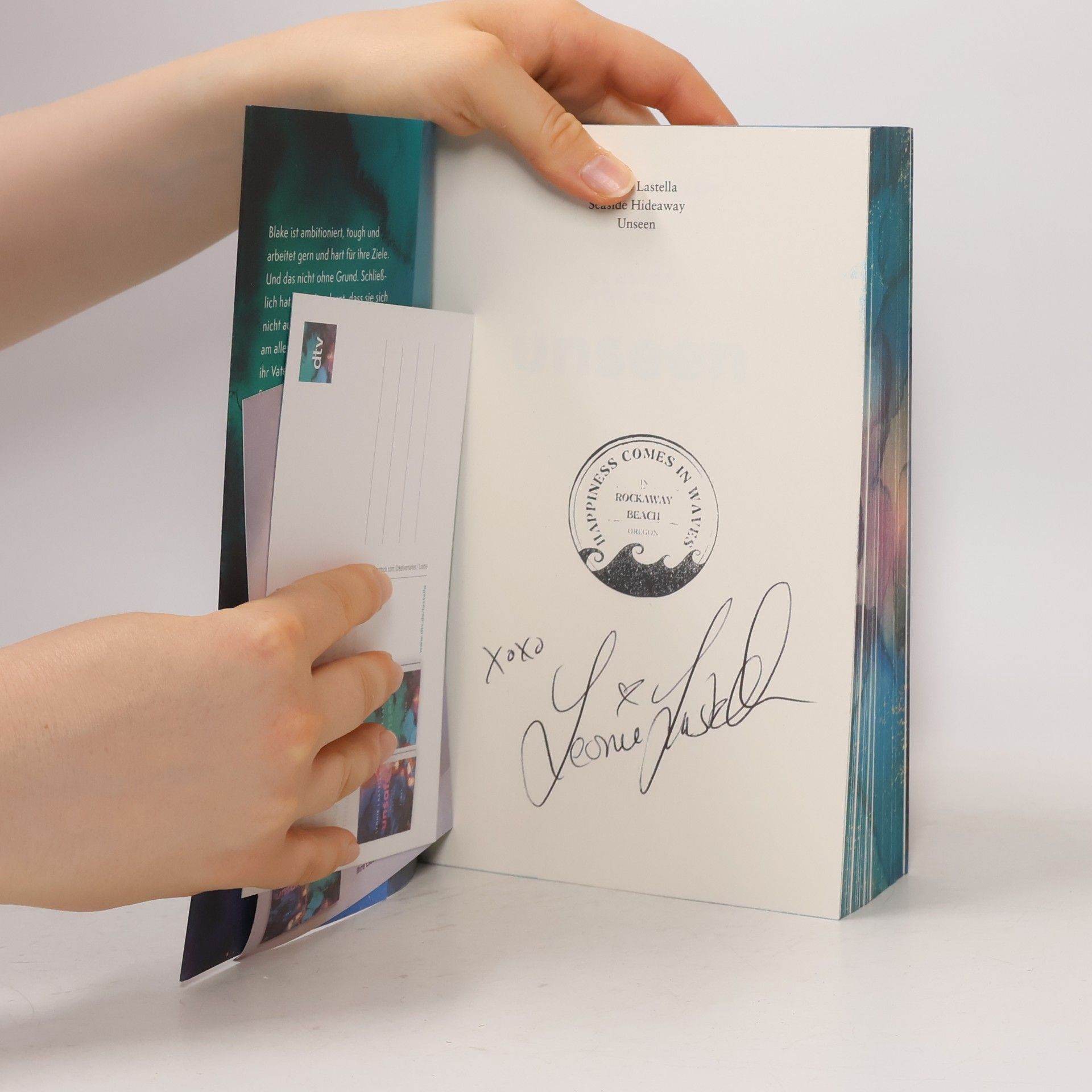 Leonie Lastella Seaside Hideaway – Unseen