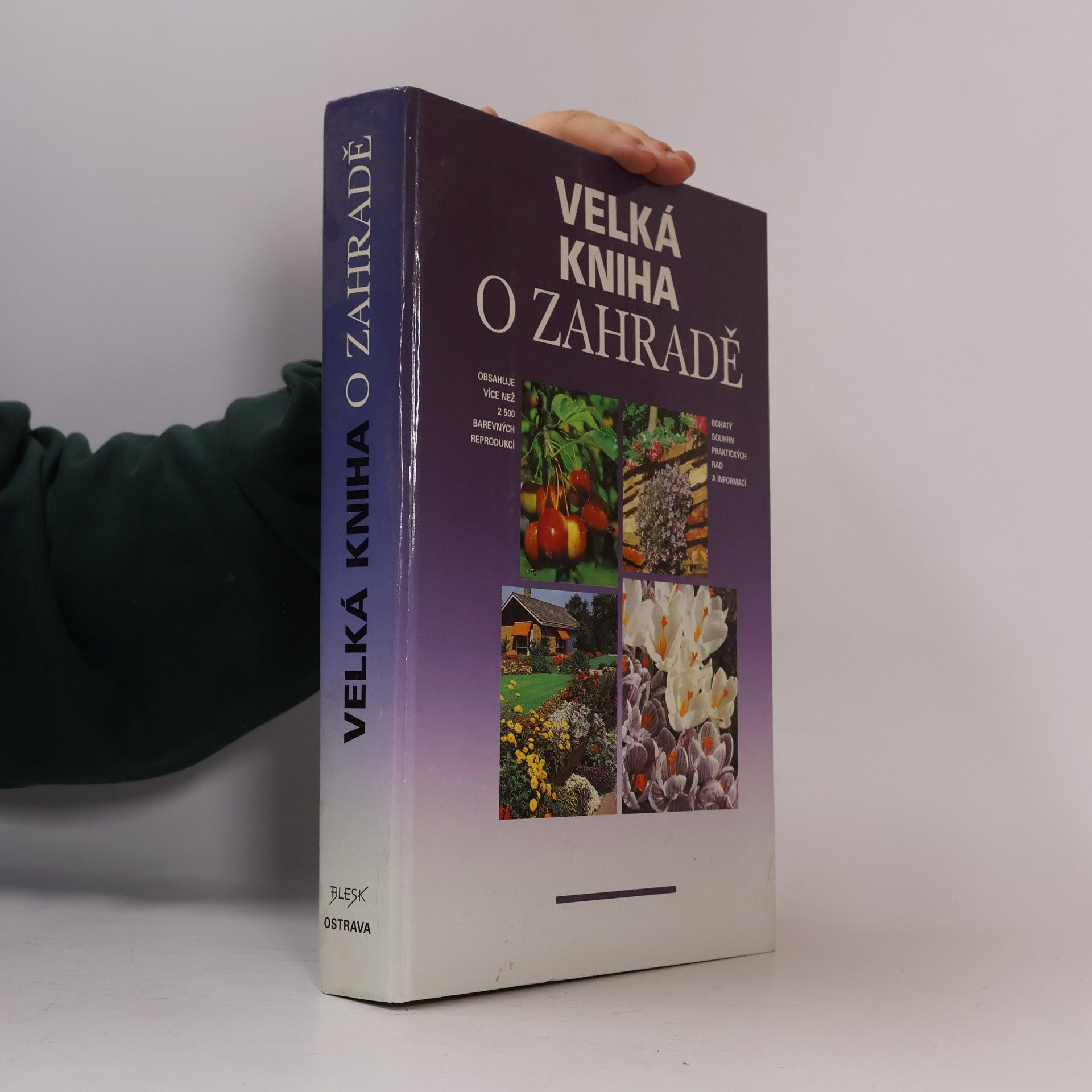 Velká kniha o zahradě