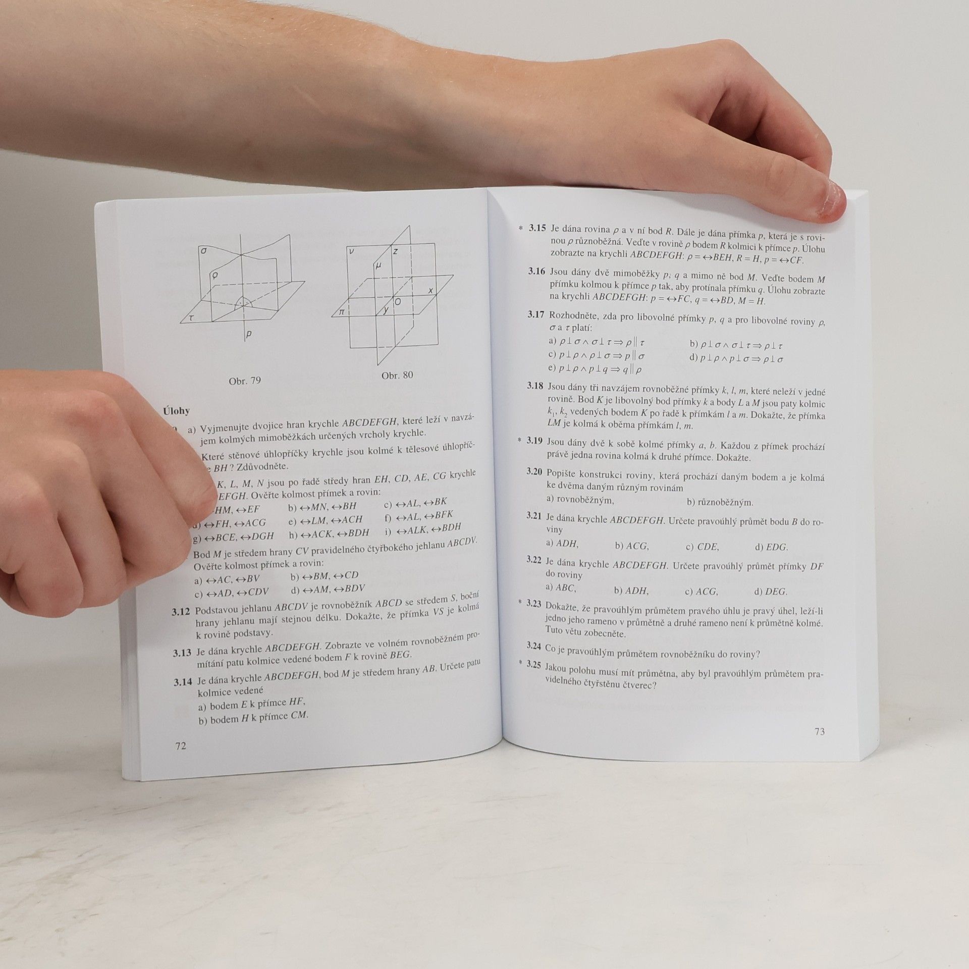 Eva Pomykalová Matematika pro gymnázia. Stereometrie