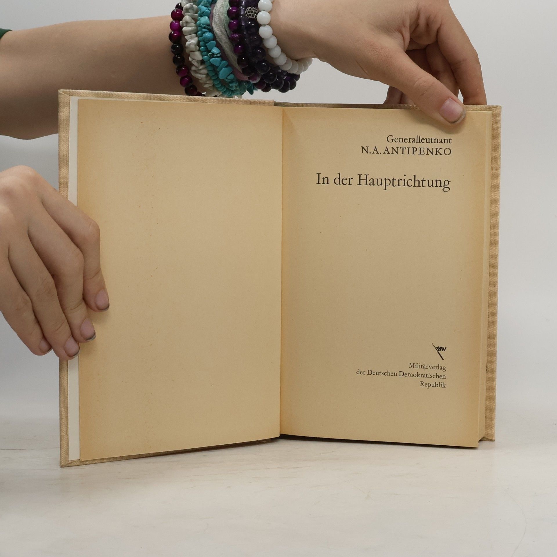N. A. Antipenko In der Hauptrichtung