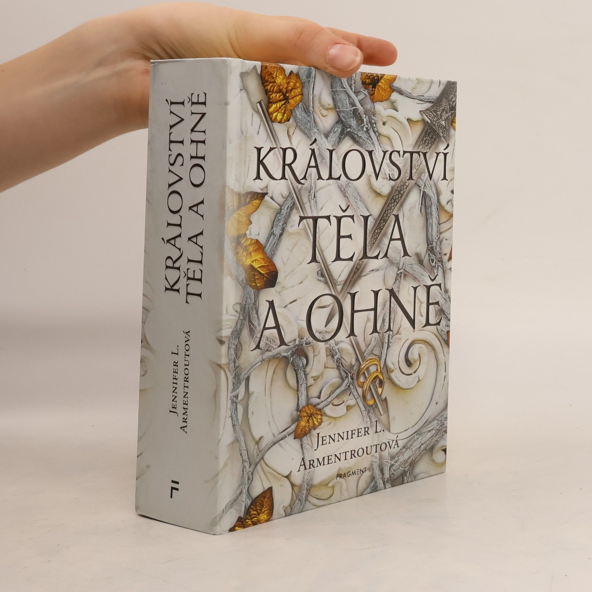 Jennifer Armentrout Království těla a ohně