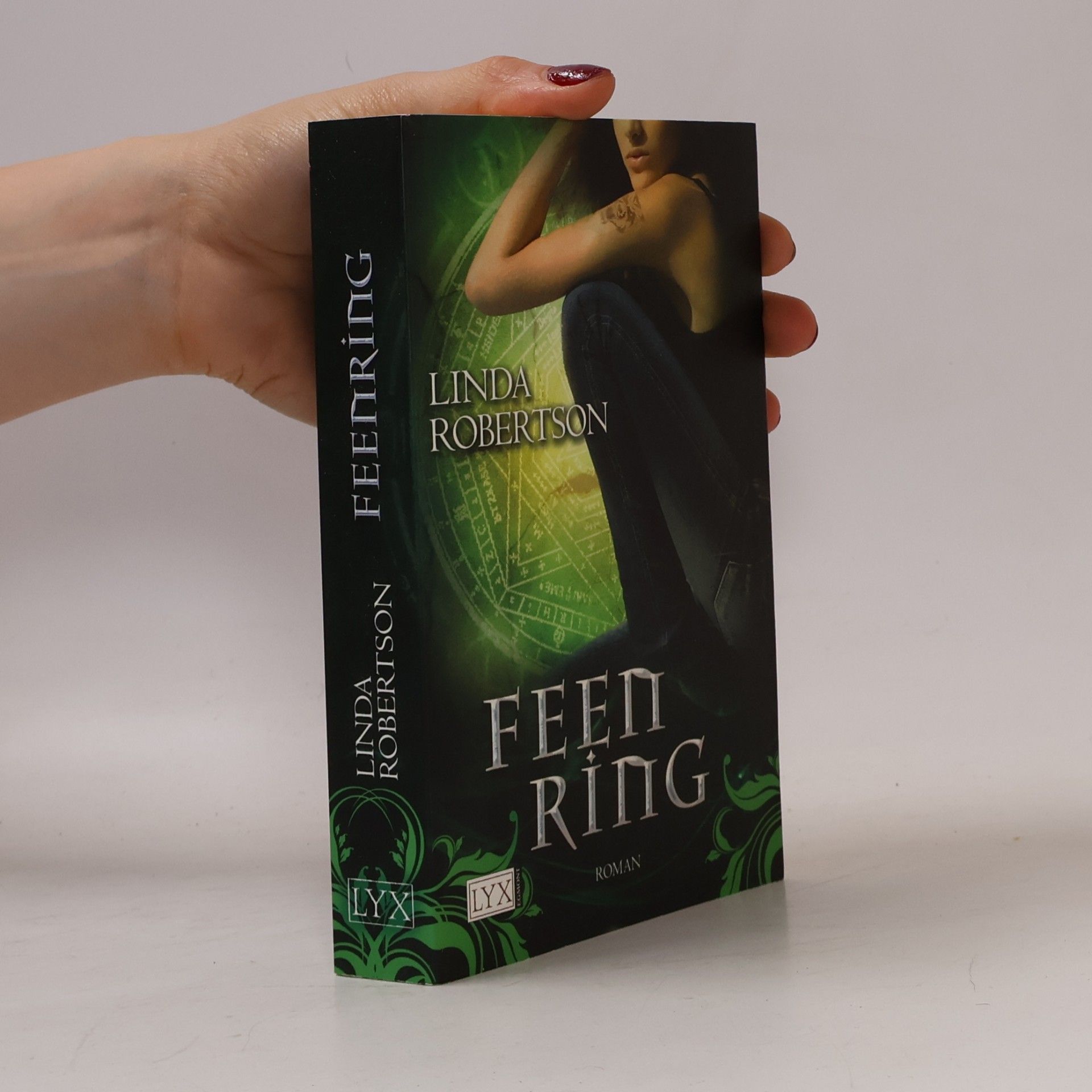 Linda Robertson Feenring