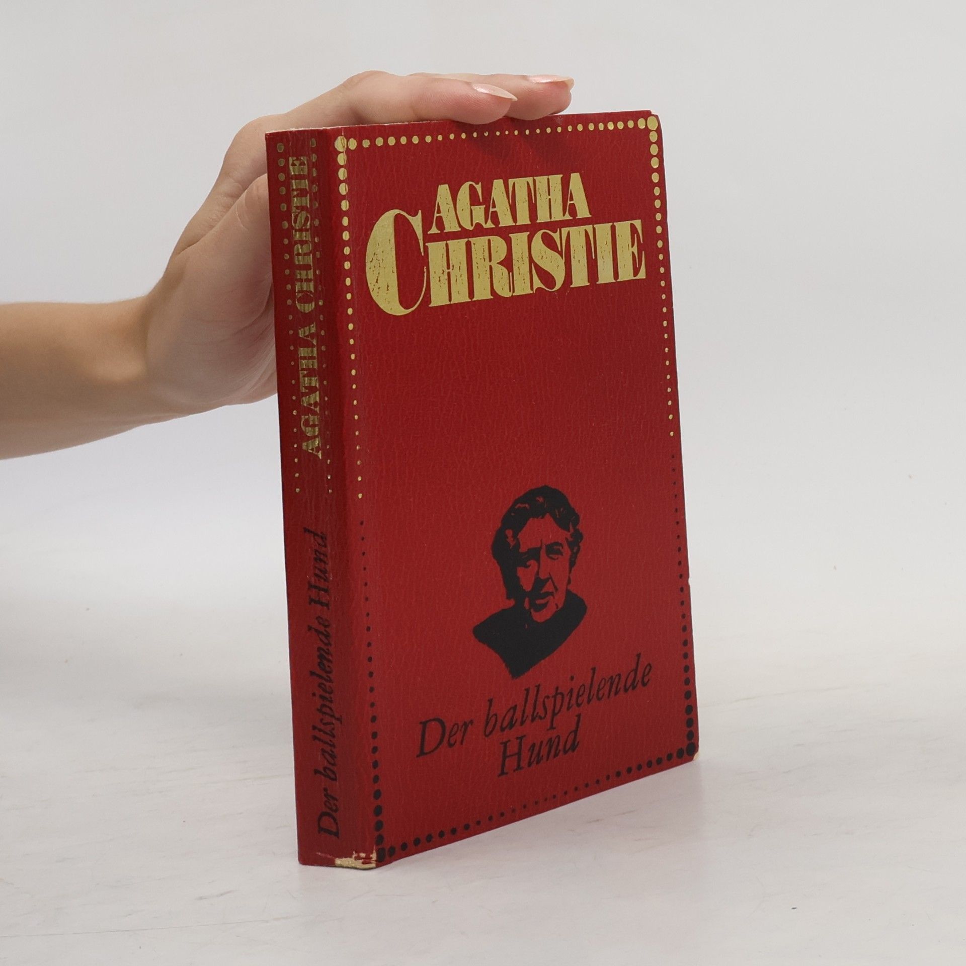Agatha Christie Der ballspielende Hund