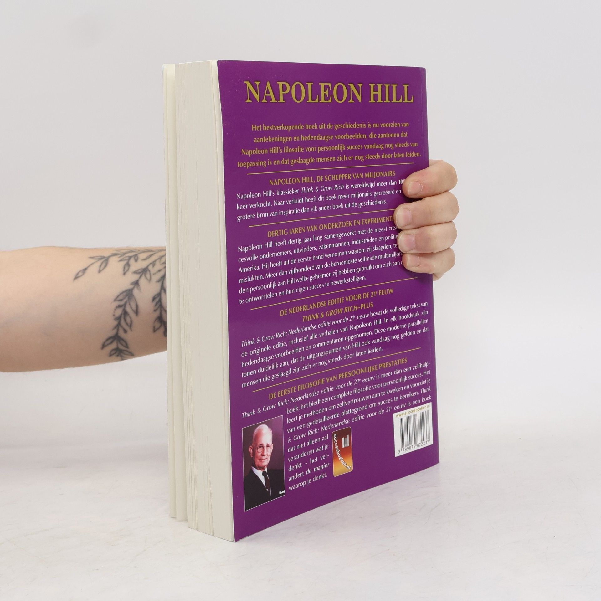 Napoleon Hill Invictus Library: Think and Grow Rich: Nederlandse Editie voor de 21e Eeuw