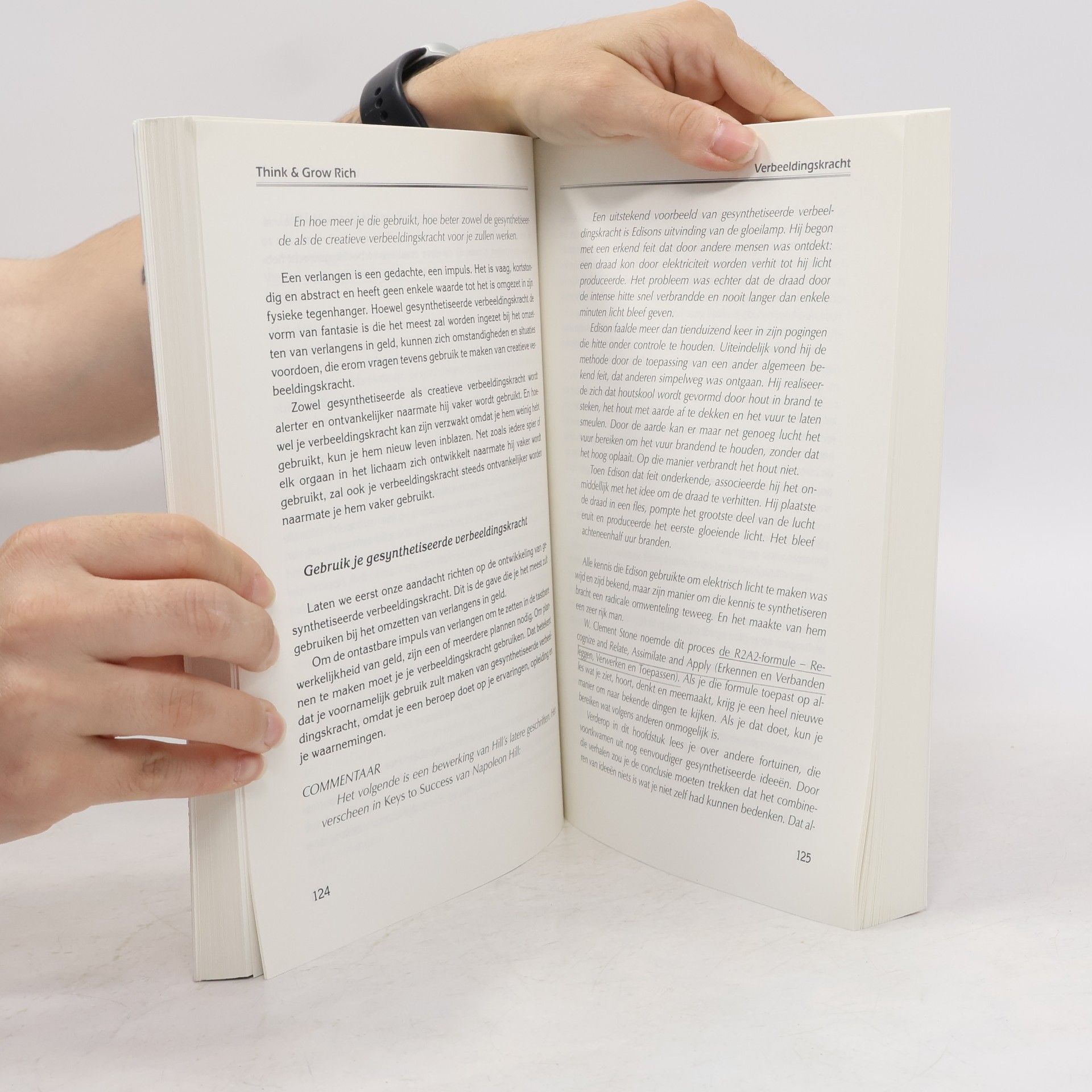 Napoleon Hill Invictus Library: Think and Grow Rich: Nederlandse Editie voor de 21e Eeuw