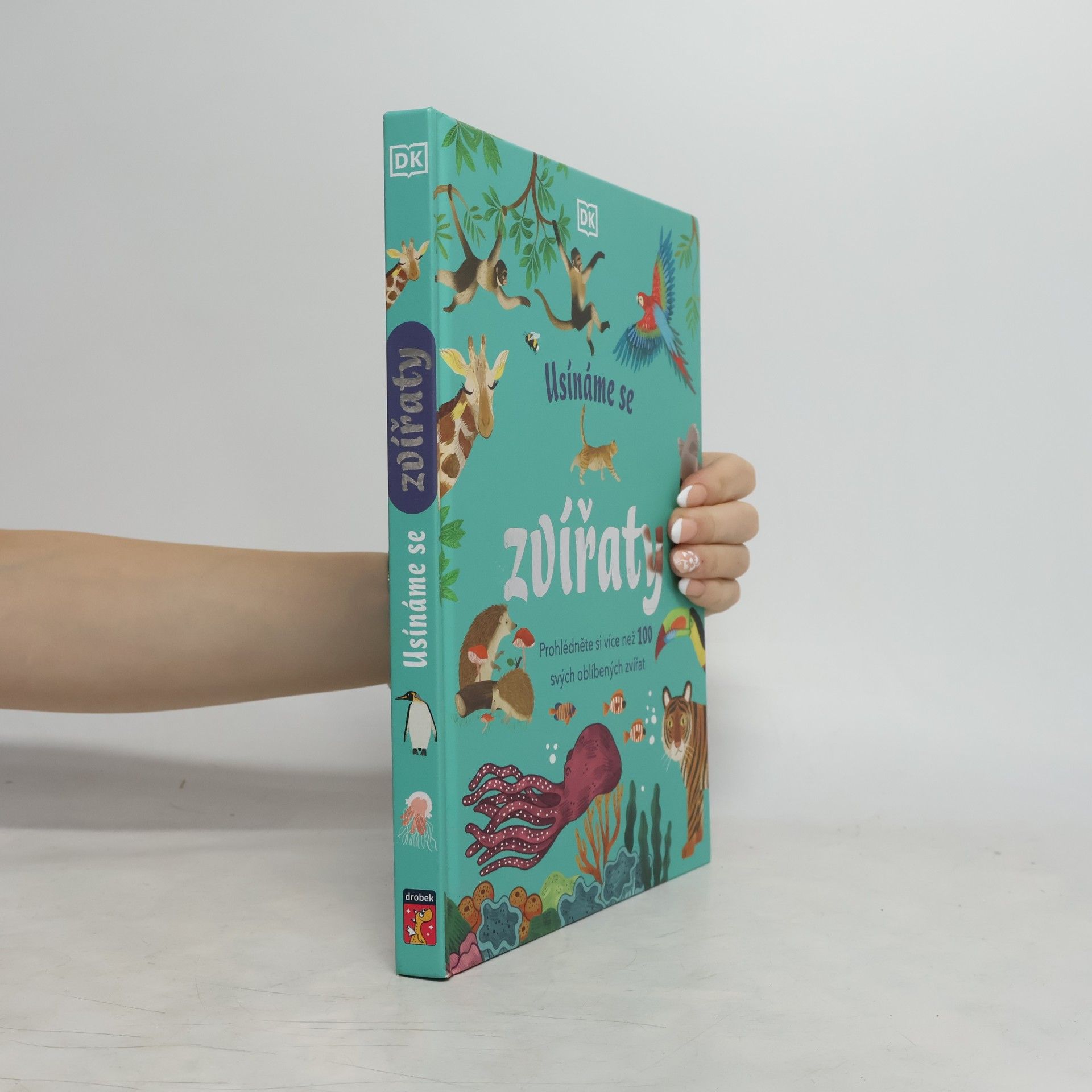 Collectif d'auteurs Usínáme se zvířaty : prohlédněte si více než 100 svých oblíbených zvířat
