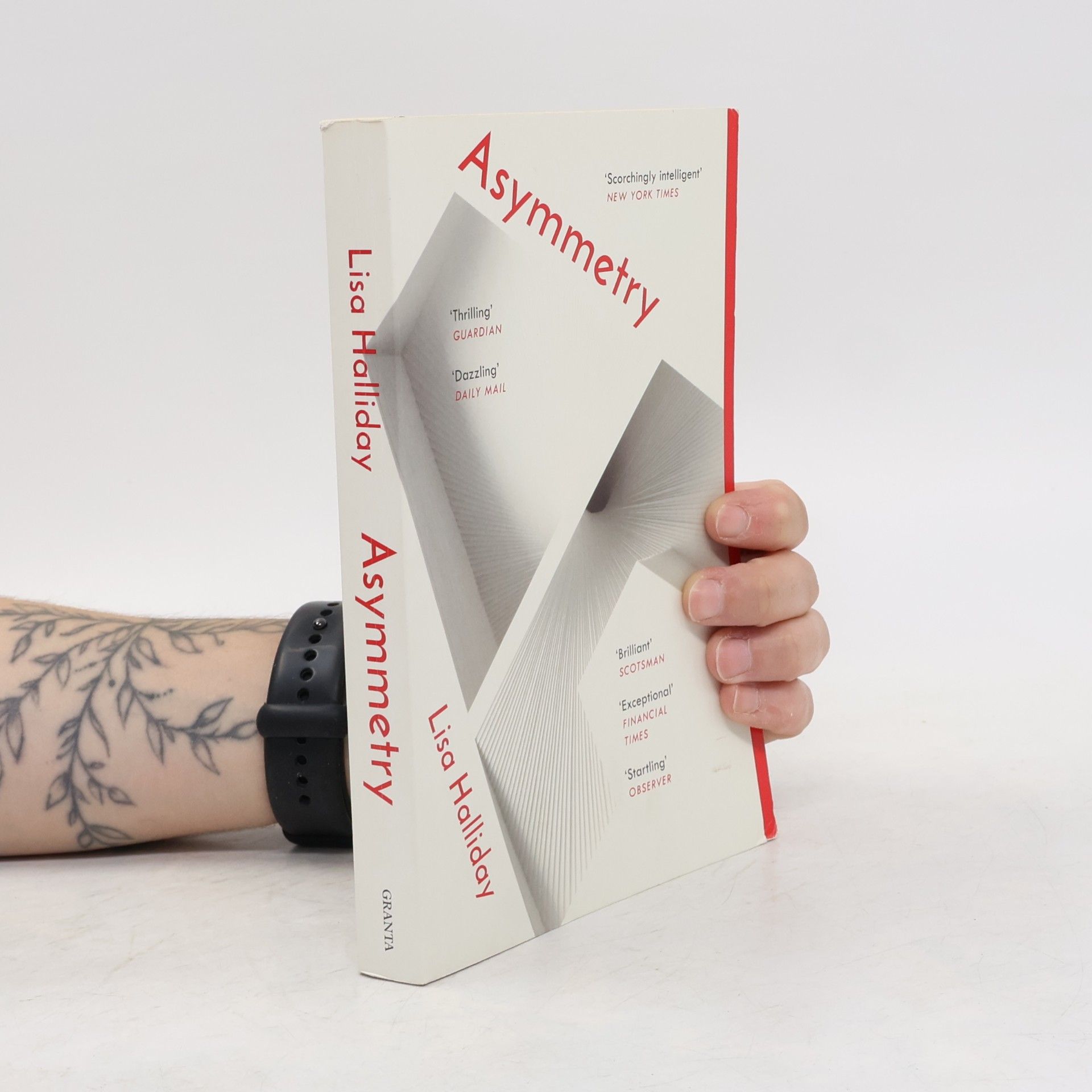 Lisa Halliday Asymmetry