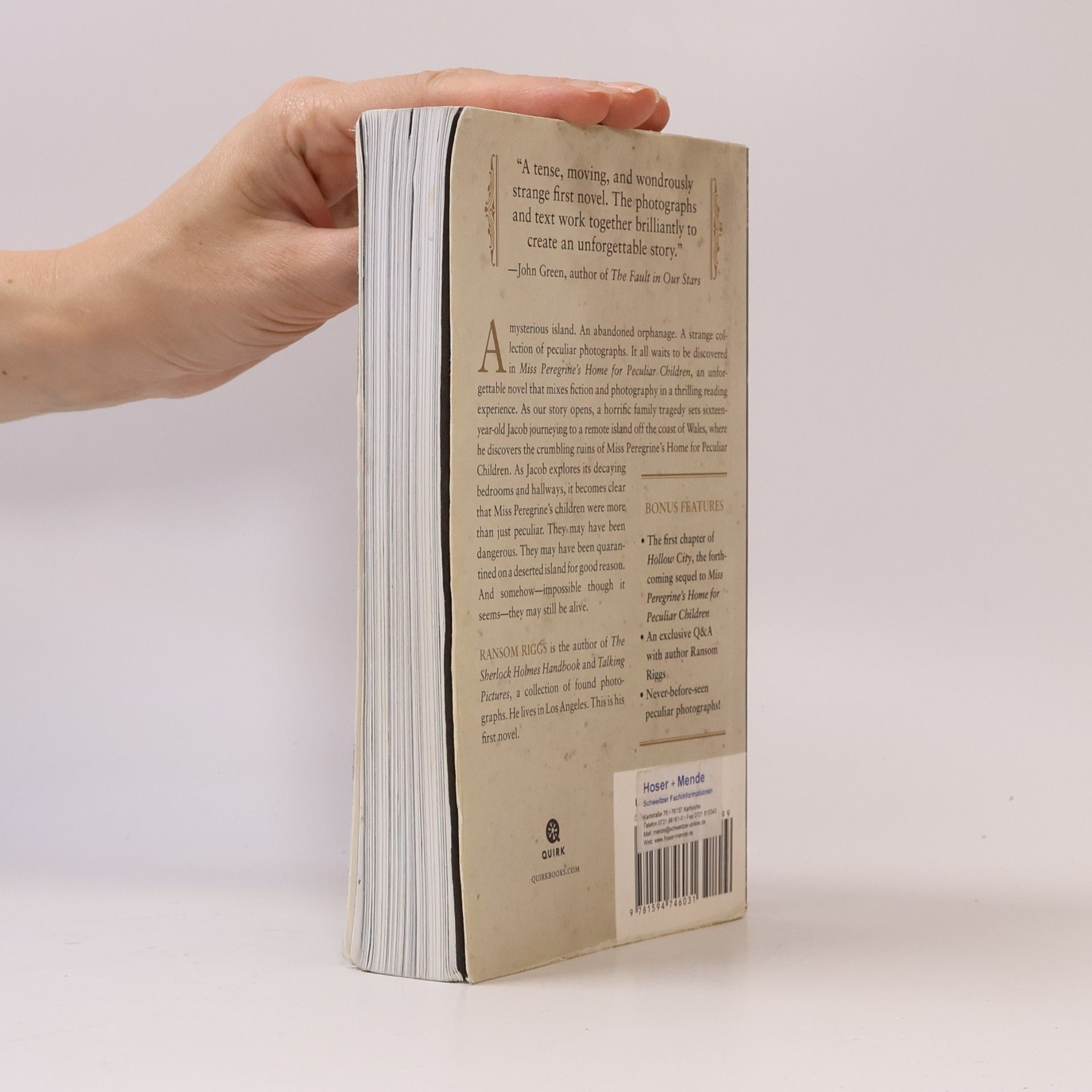 Ransom Riggs Miss Peregrine's Home for Peculiar Children