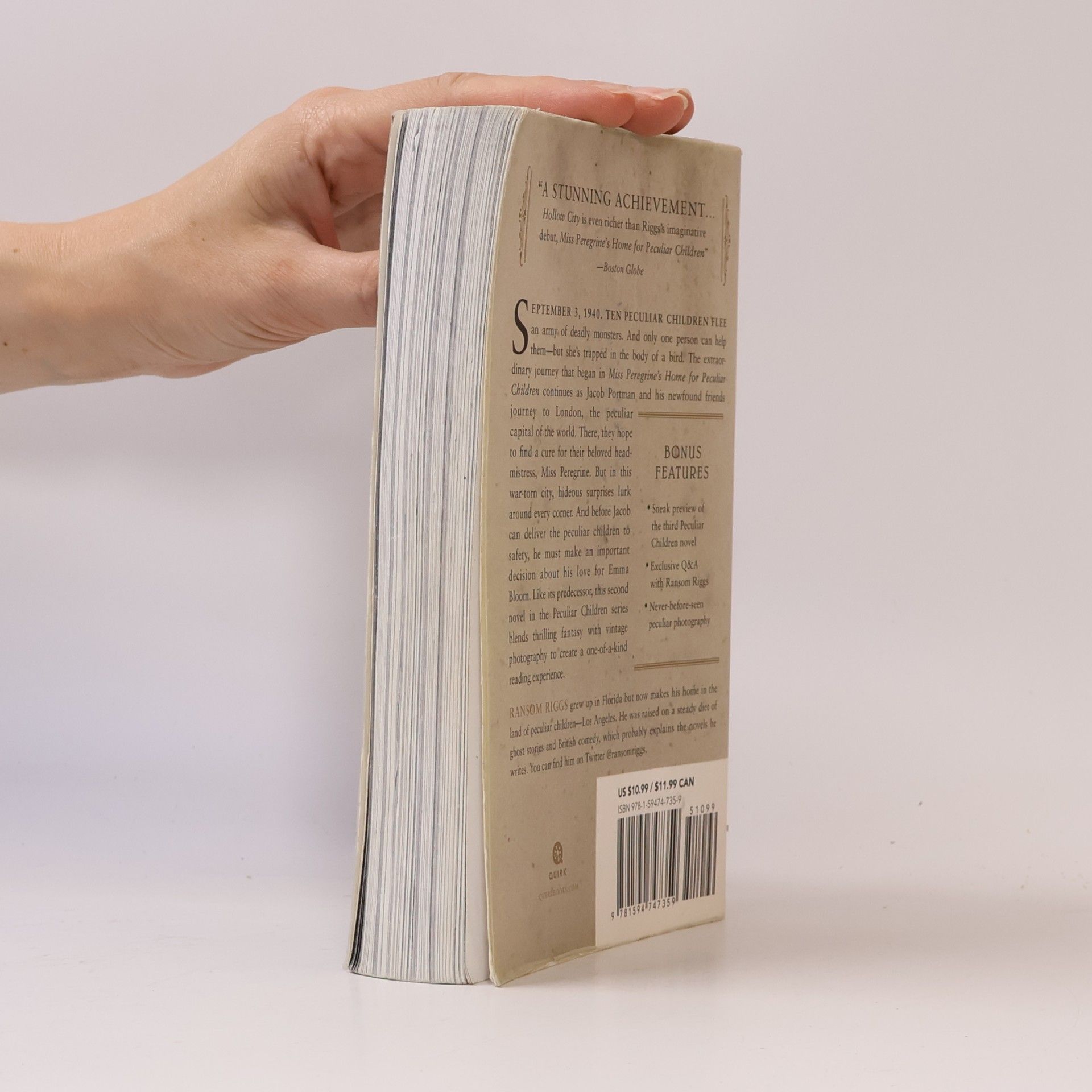 Ransom Riggs Hollow City