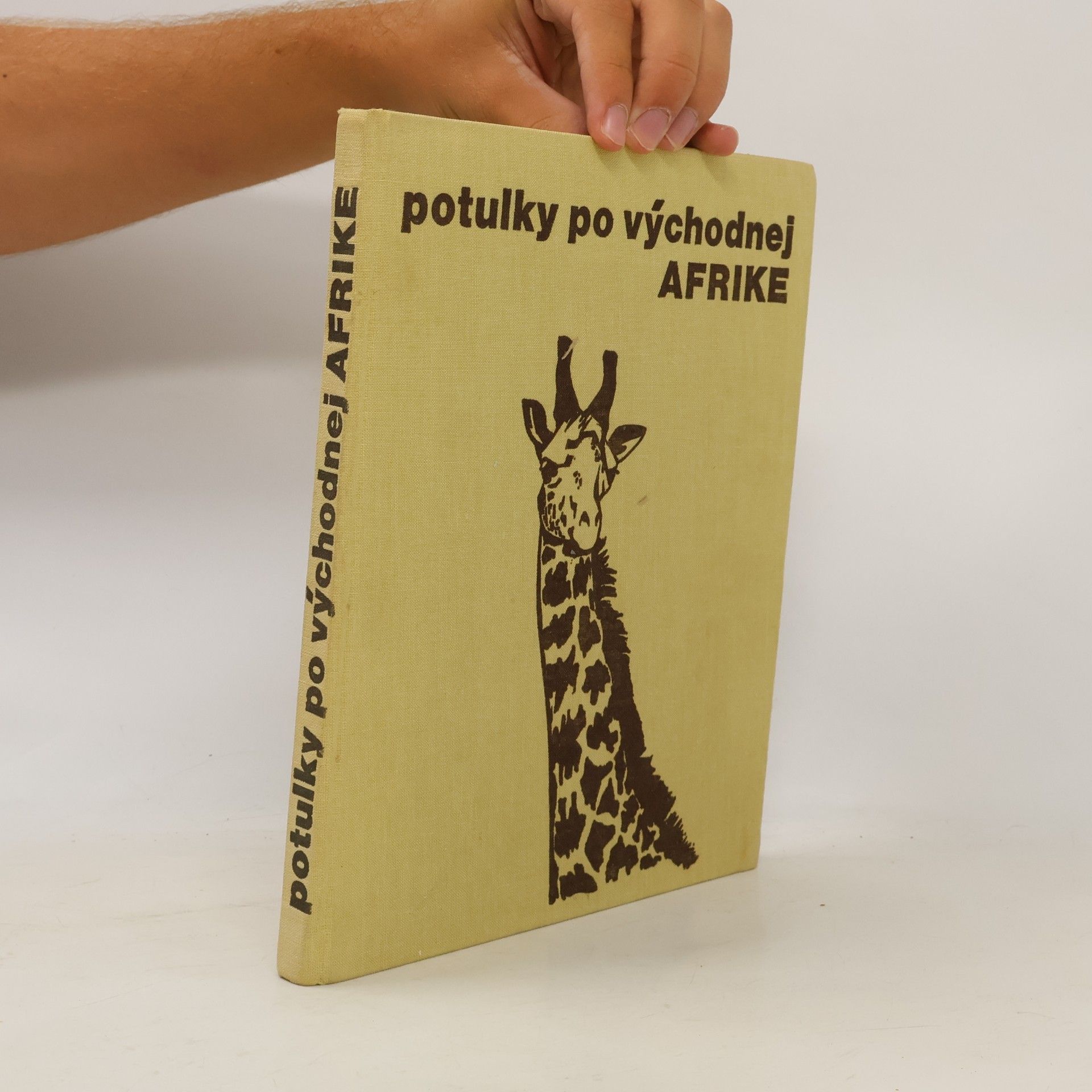 Zora Feriancová-Masárová Potulky po východnej Afrike