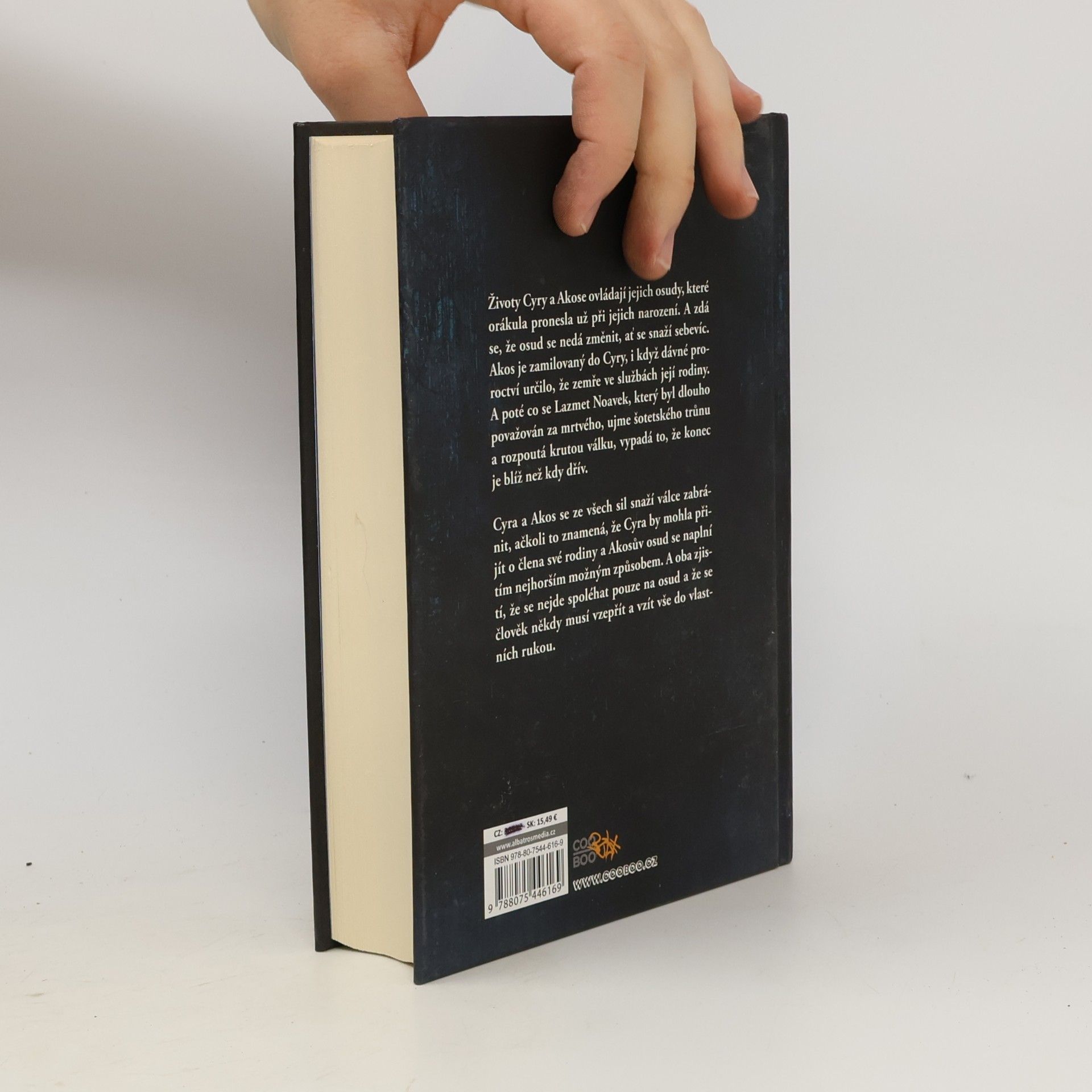 Veronica Roth Cesty se rozcházejí