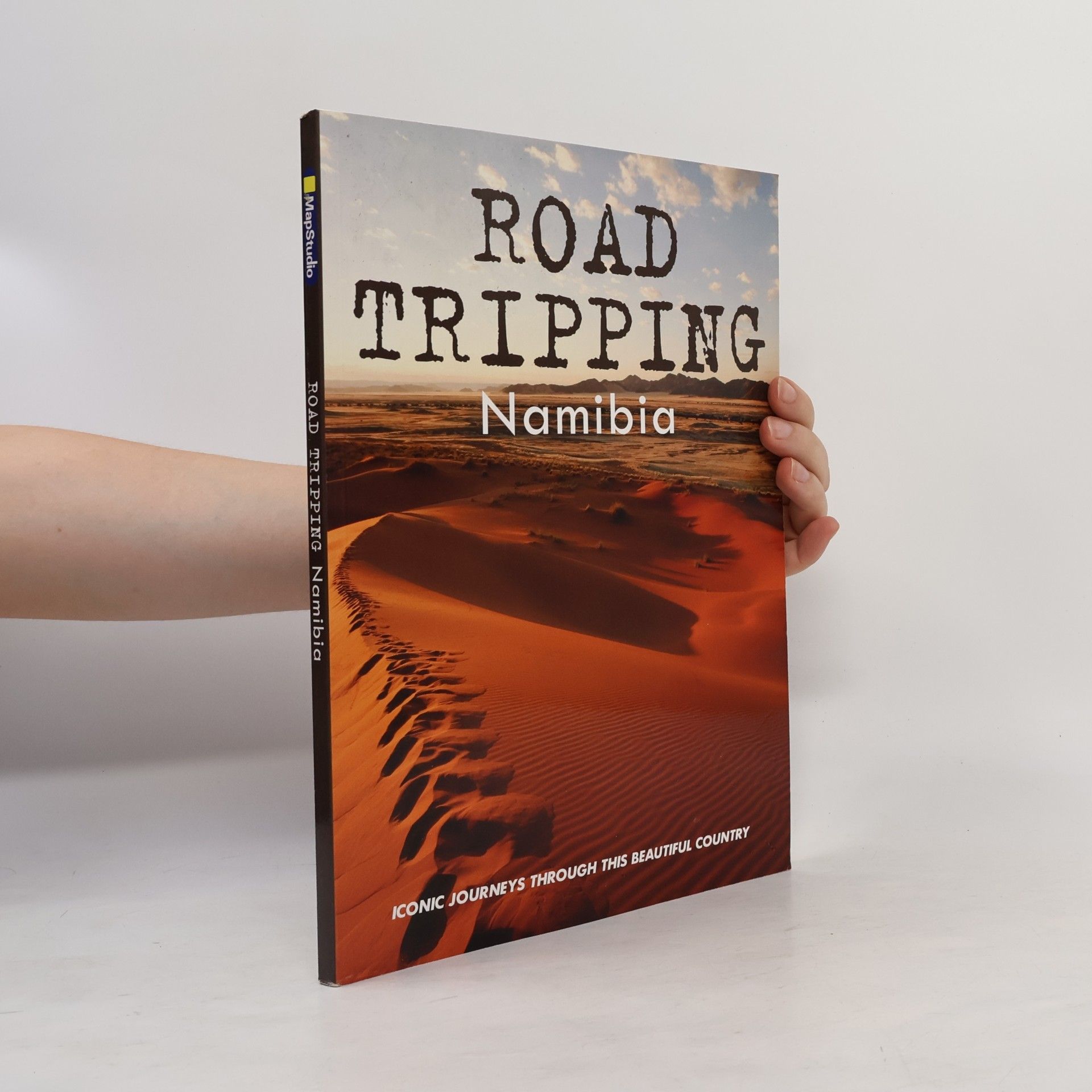 Kolektív autorov Road Tripping Namibia