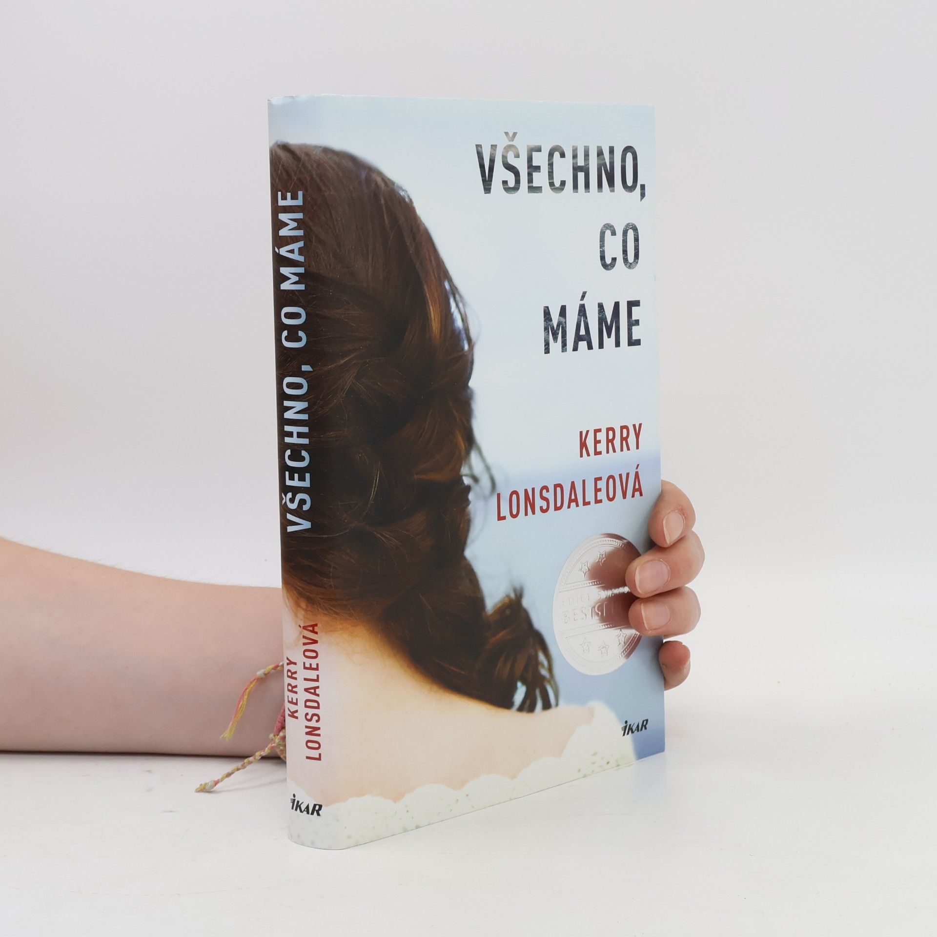 Kerry Lonsdale Všechno, co máme