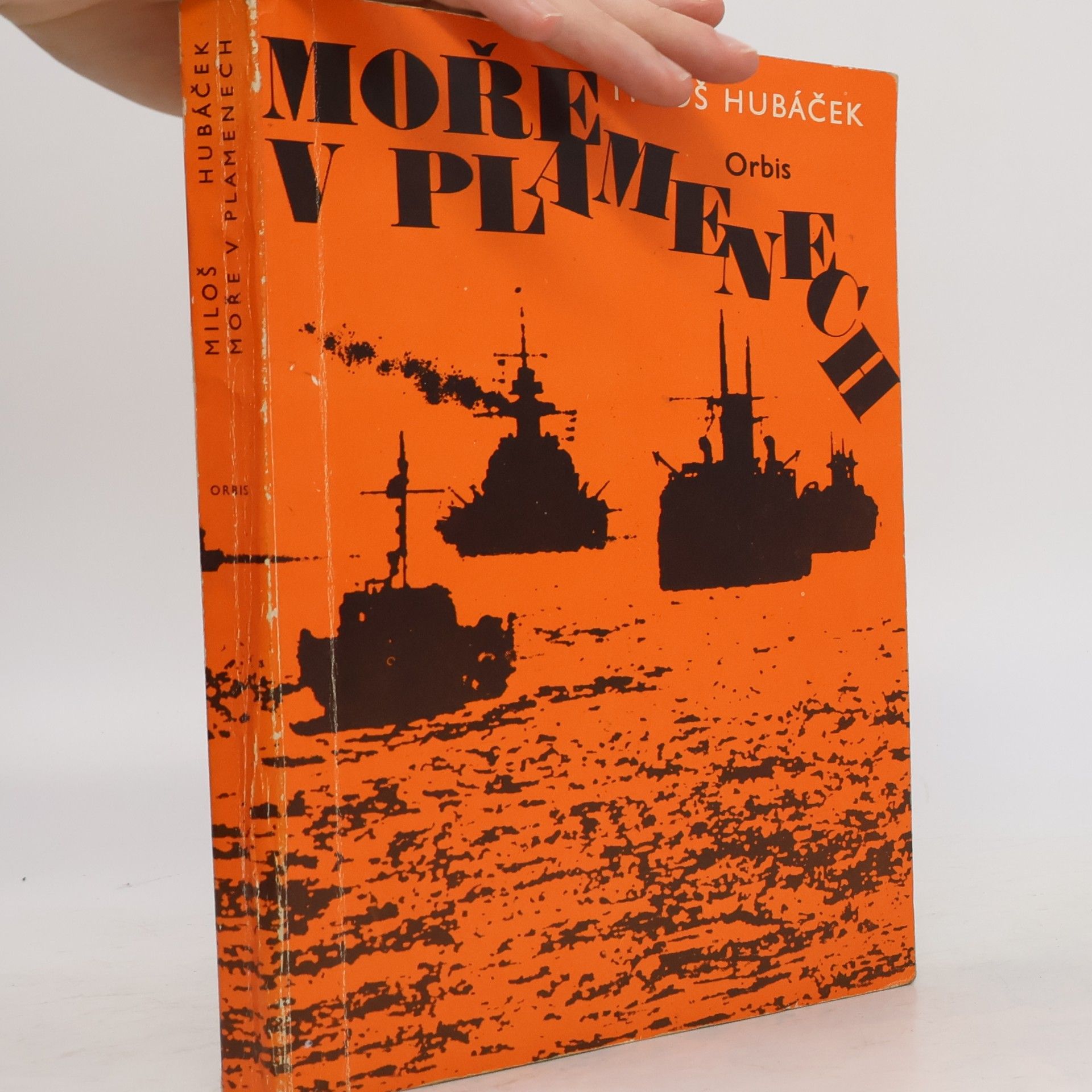 Miloš Hubáček Moře v plamenech