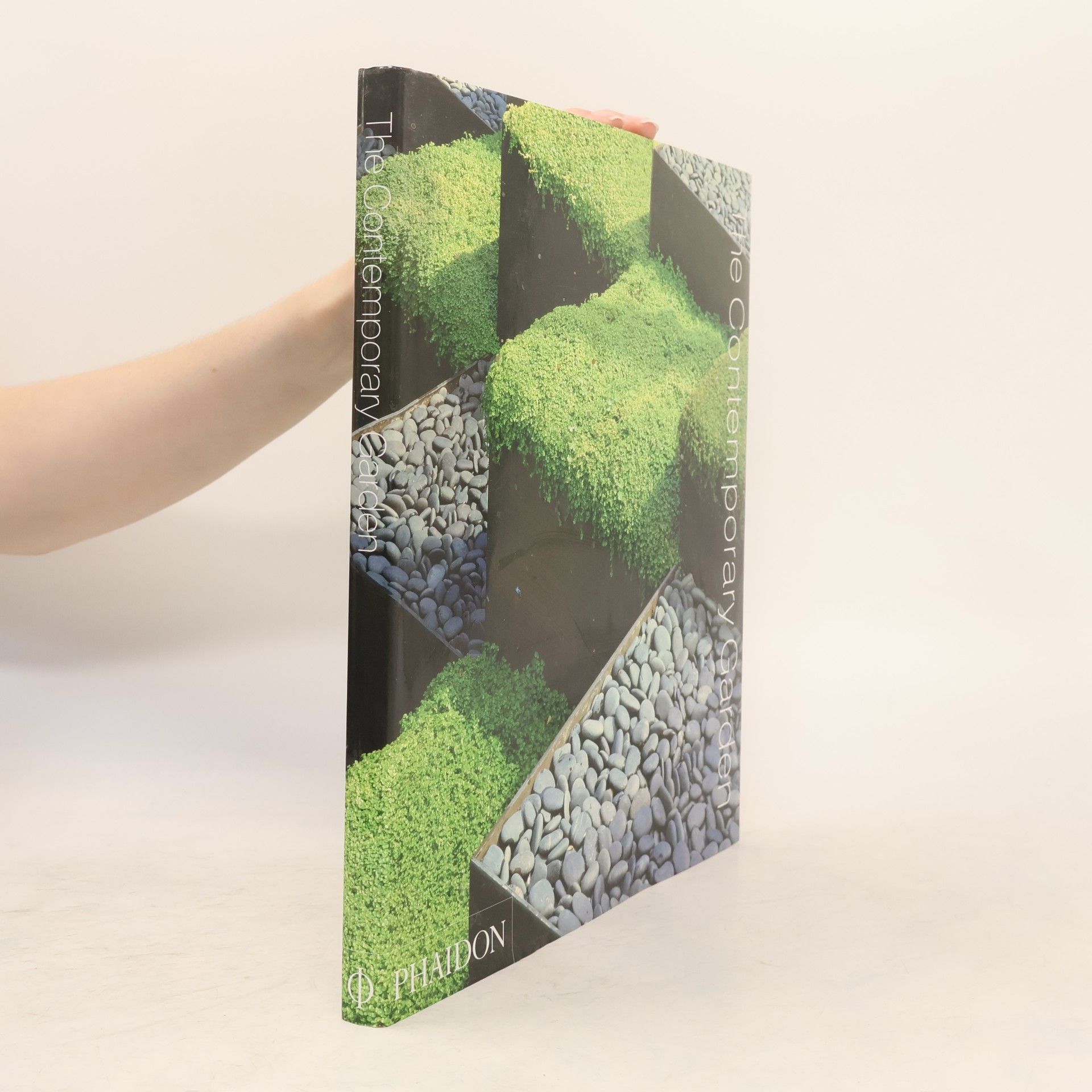 Various authors The Contemporary Garden