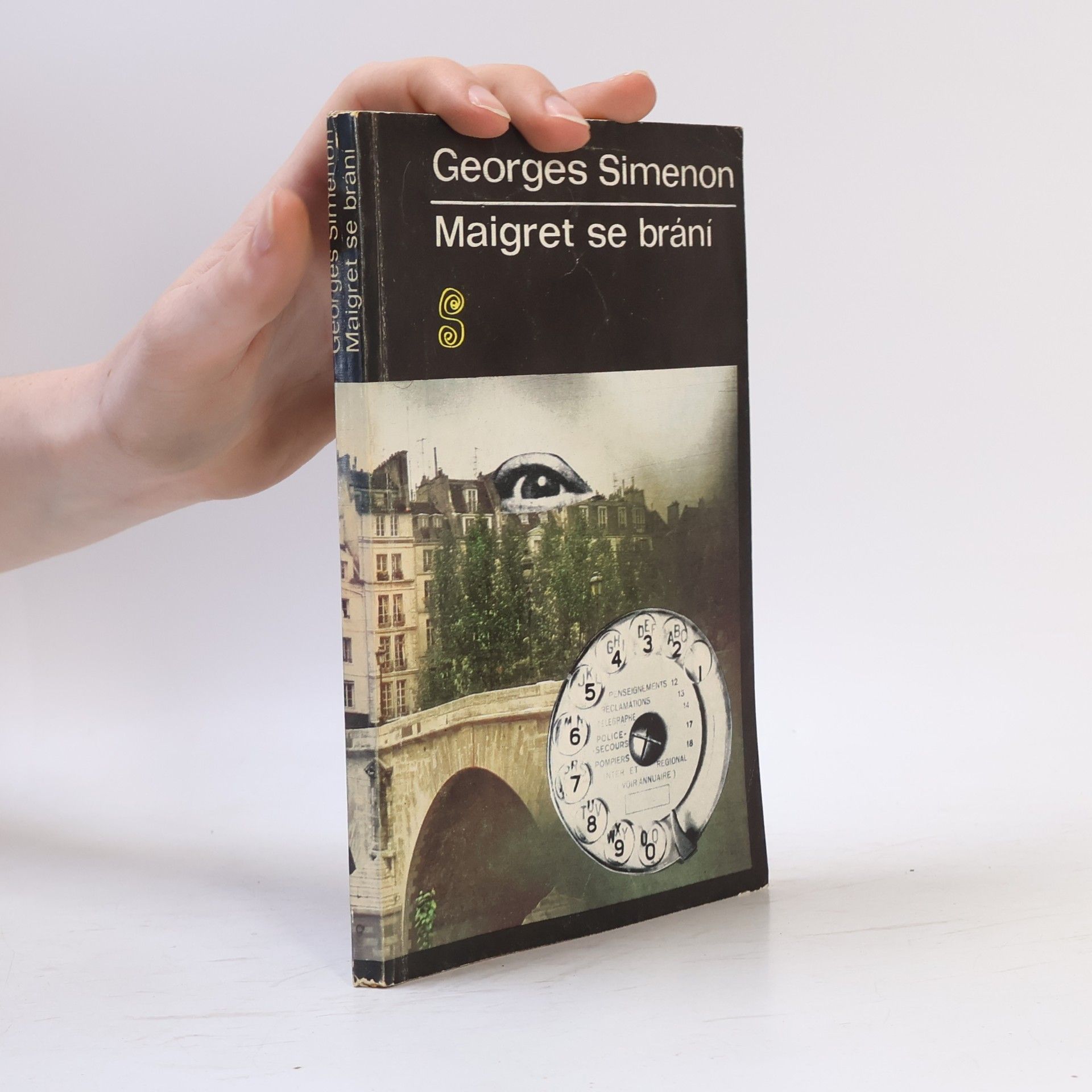 Georges Simenon Maigret se brání