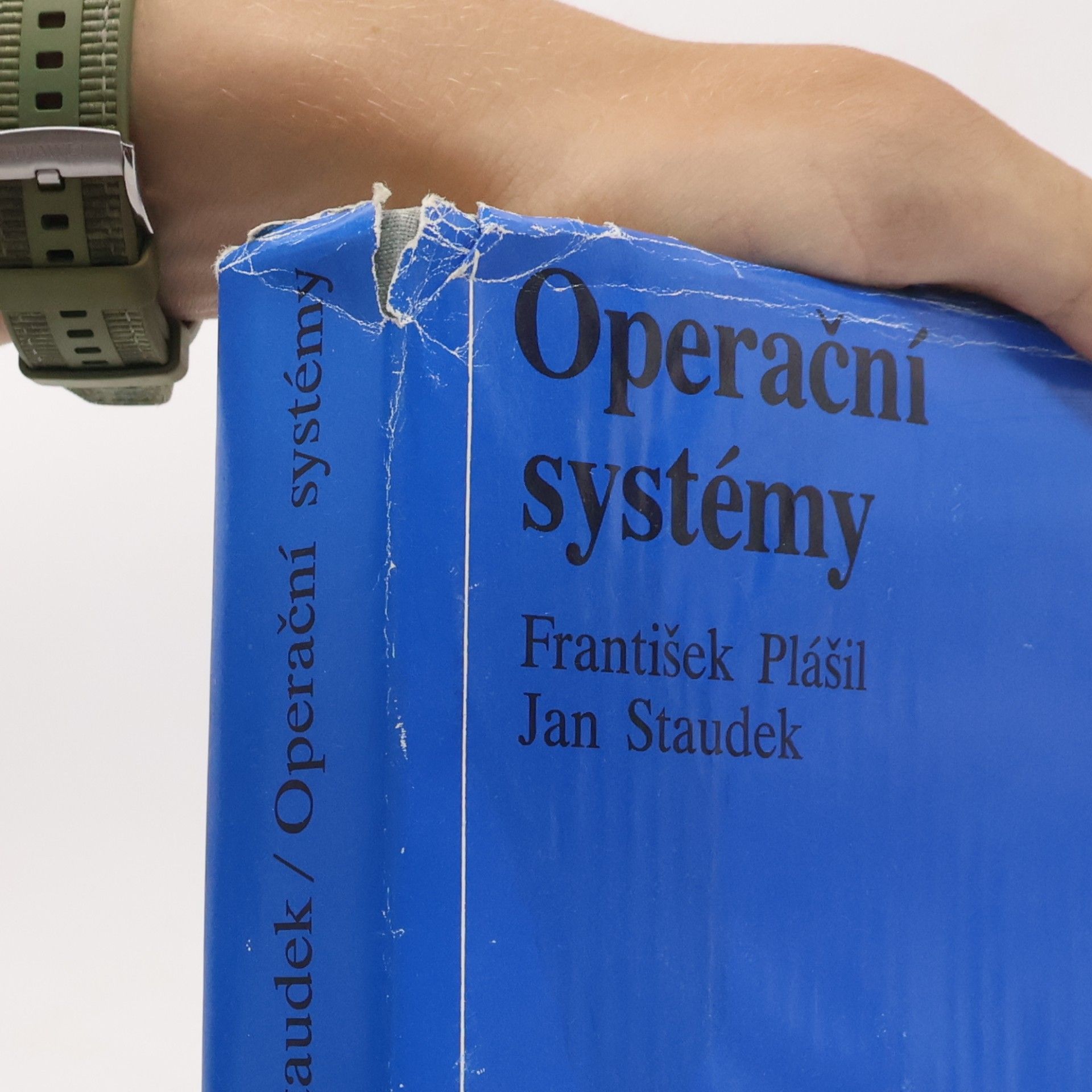 František Plášil Operační systémy