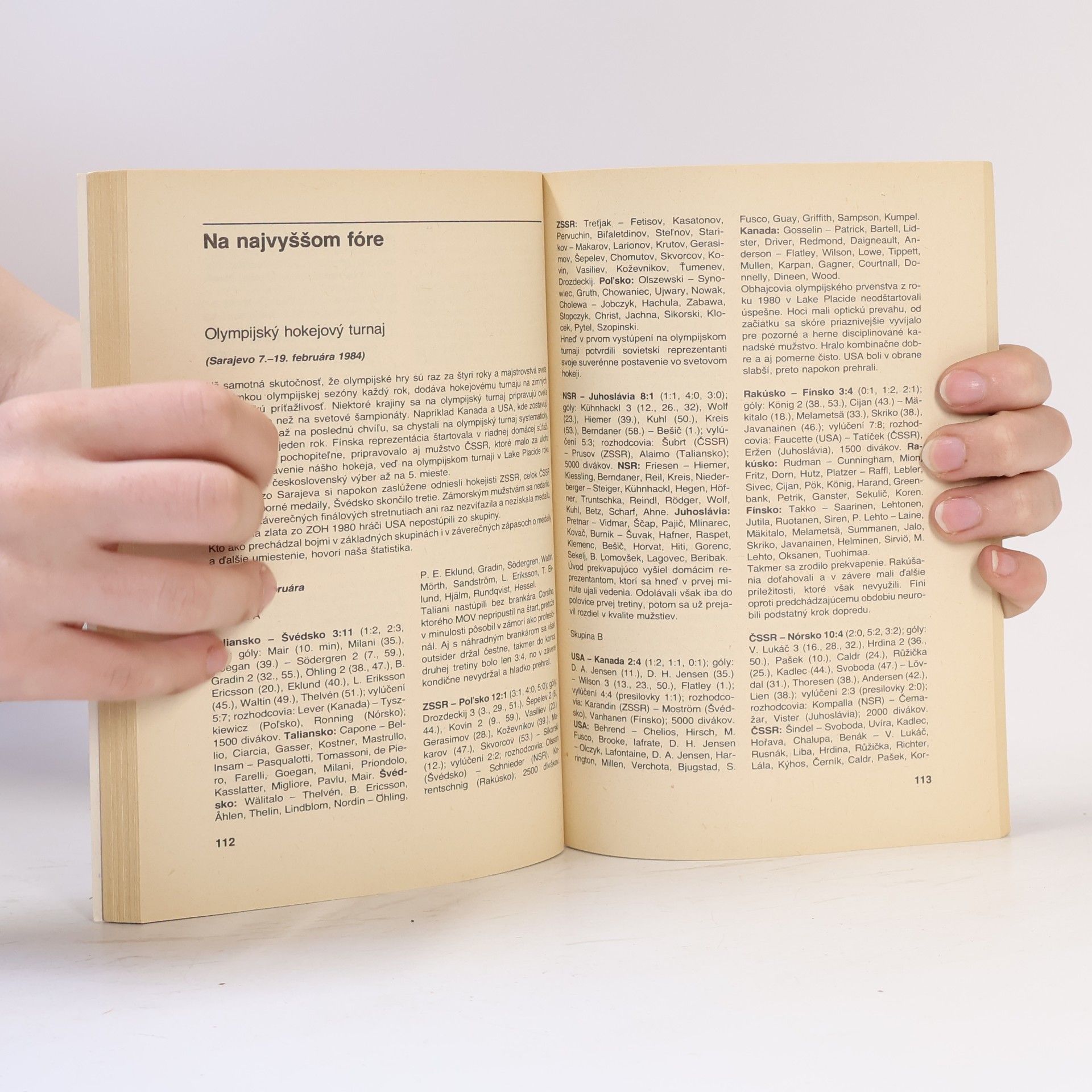 Autorenkollektiv Hokej ročenka 83/84