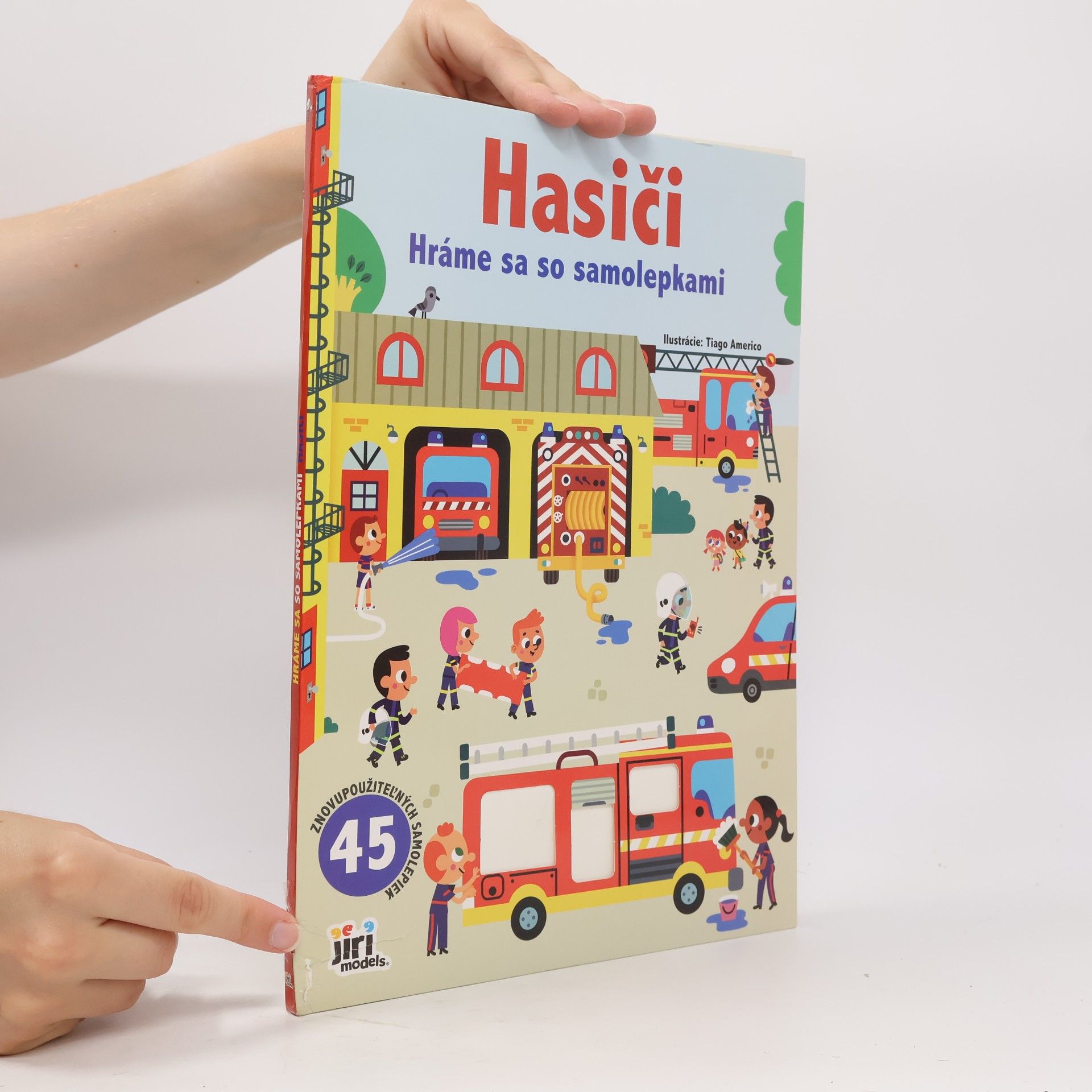 Autorenkollektiv Hasiči. Hráme sa so samolepkami