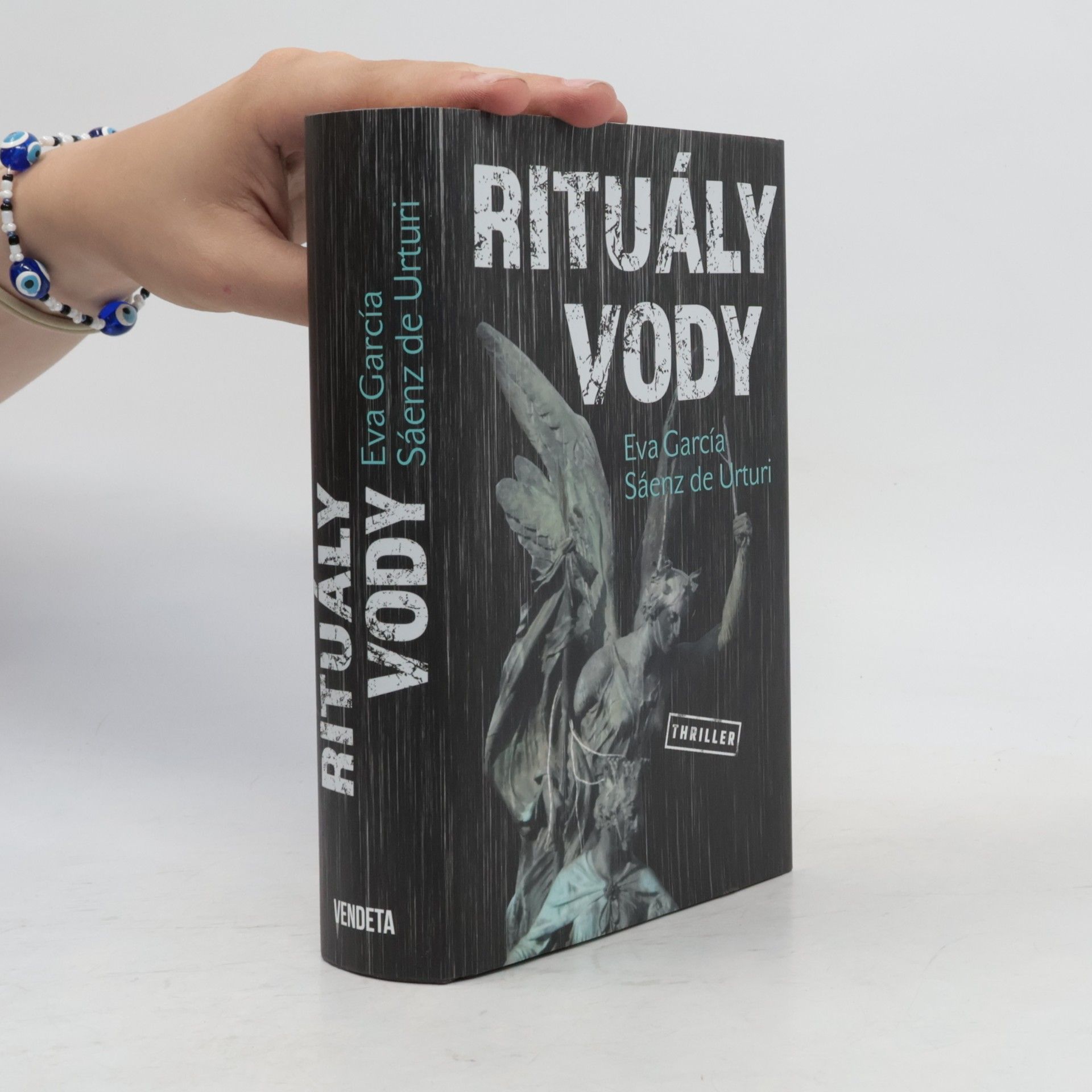 Eva García Sáenz Rituály vody