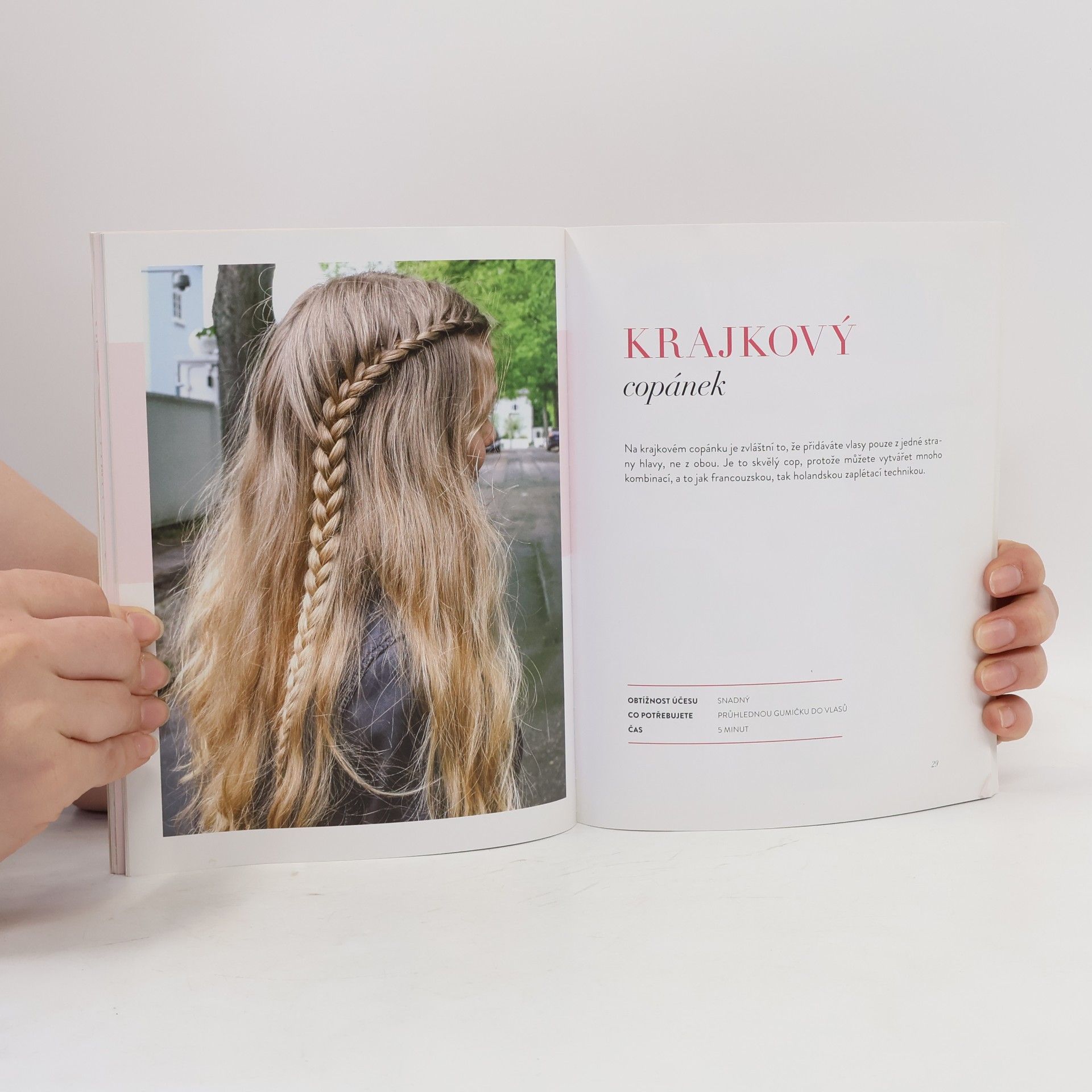 Laura Kristine Arnesen Pleteme copy a copánky : postupy krok za krokem, jak vytvořit ty nejkrásnější zapletené účesy