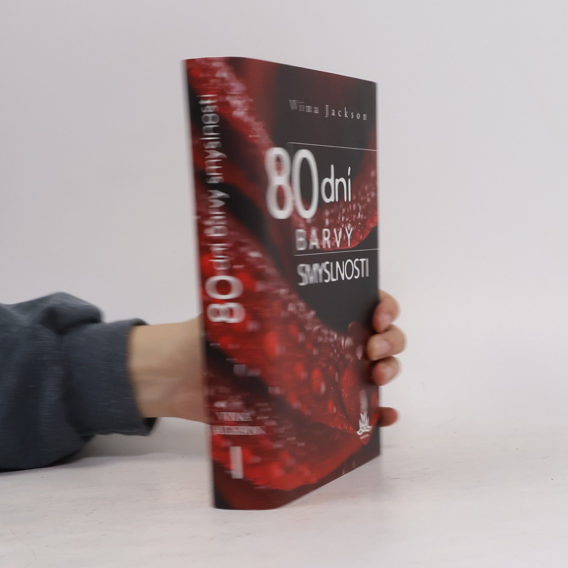 Vina Jackson 80 dní barvy smyslnosti