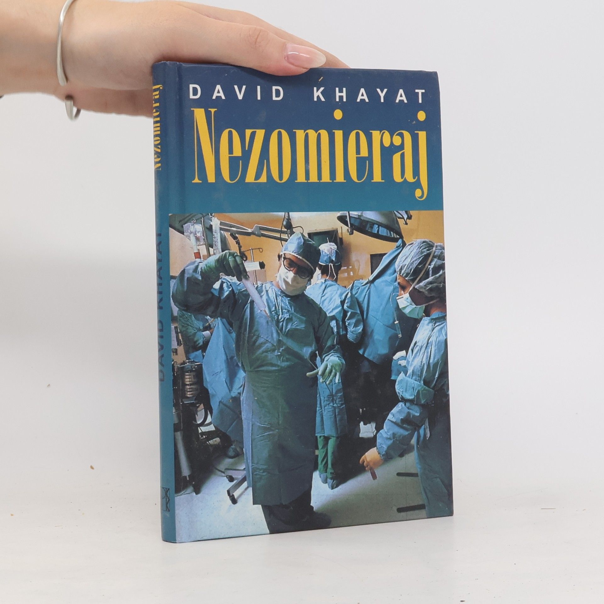 Nezomieraj