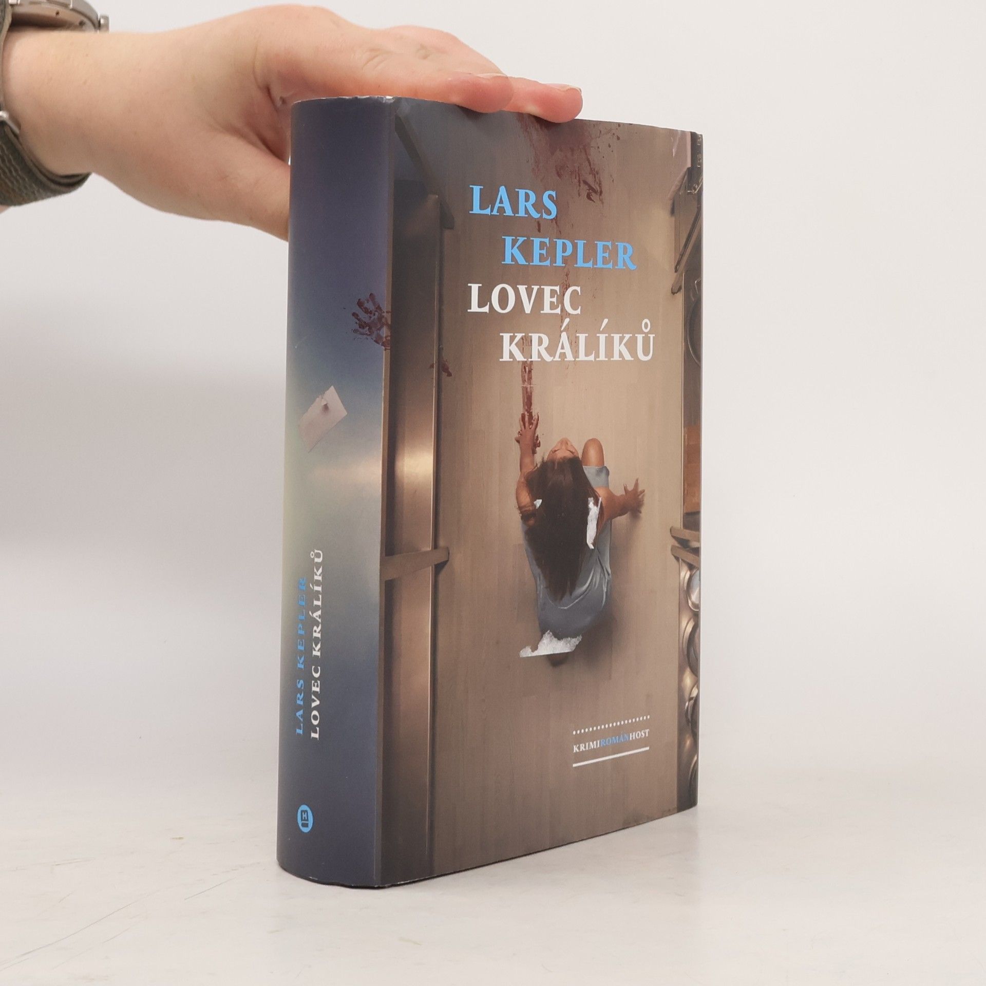 Lars Kepler Lovec králíků