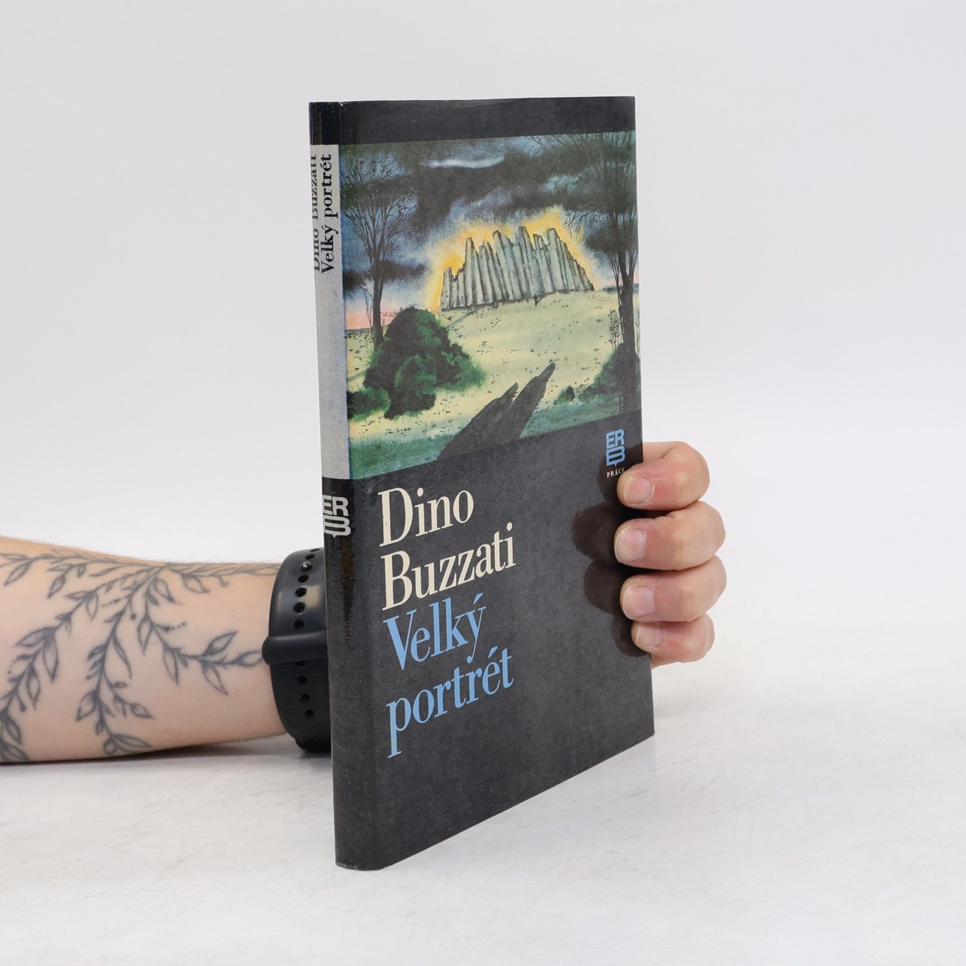 Dino Buzzati Traverso Velký portrét