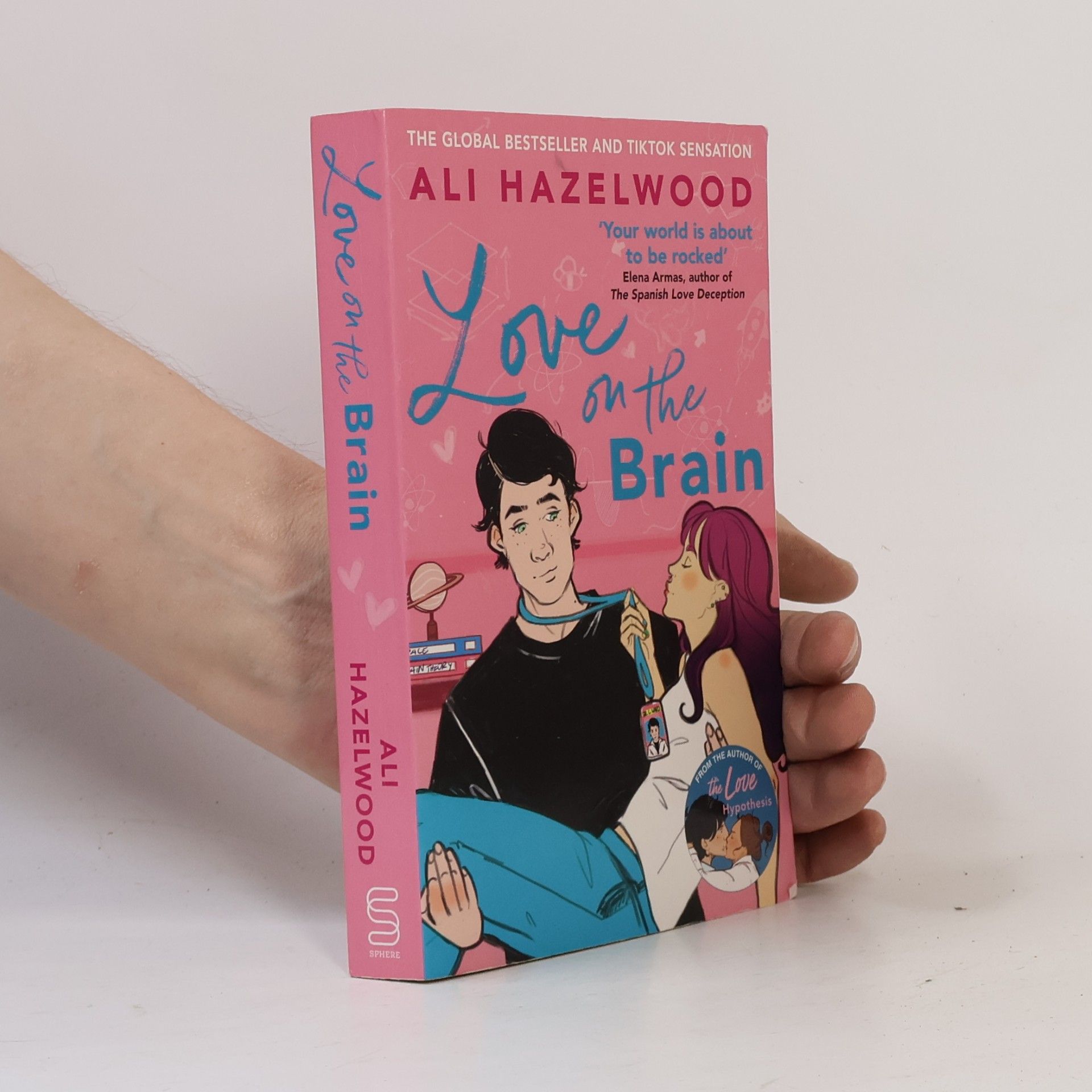 Ali Hazelwood Love on the Brain