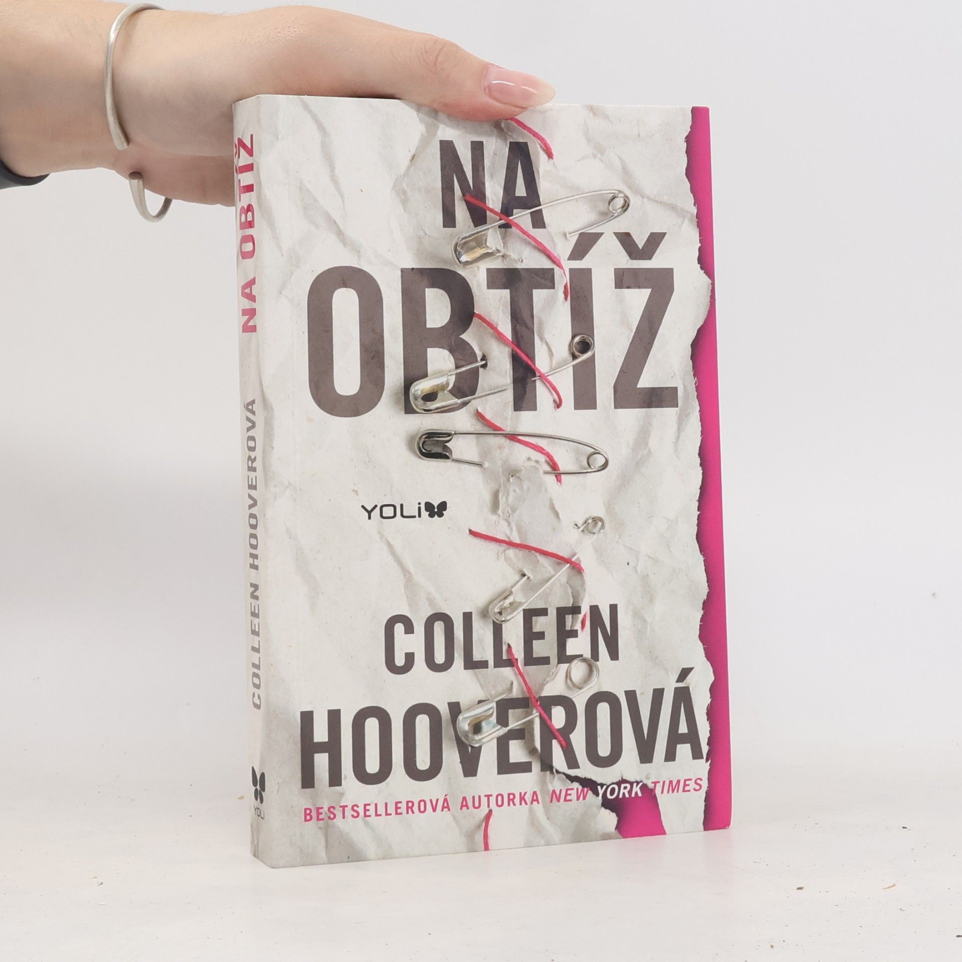 Colleen Hooverová Na obtíž