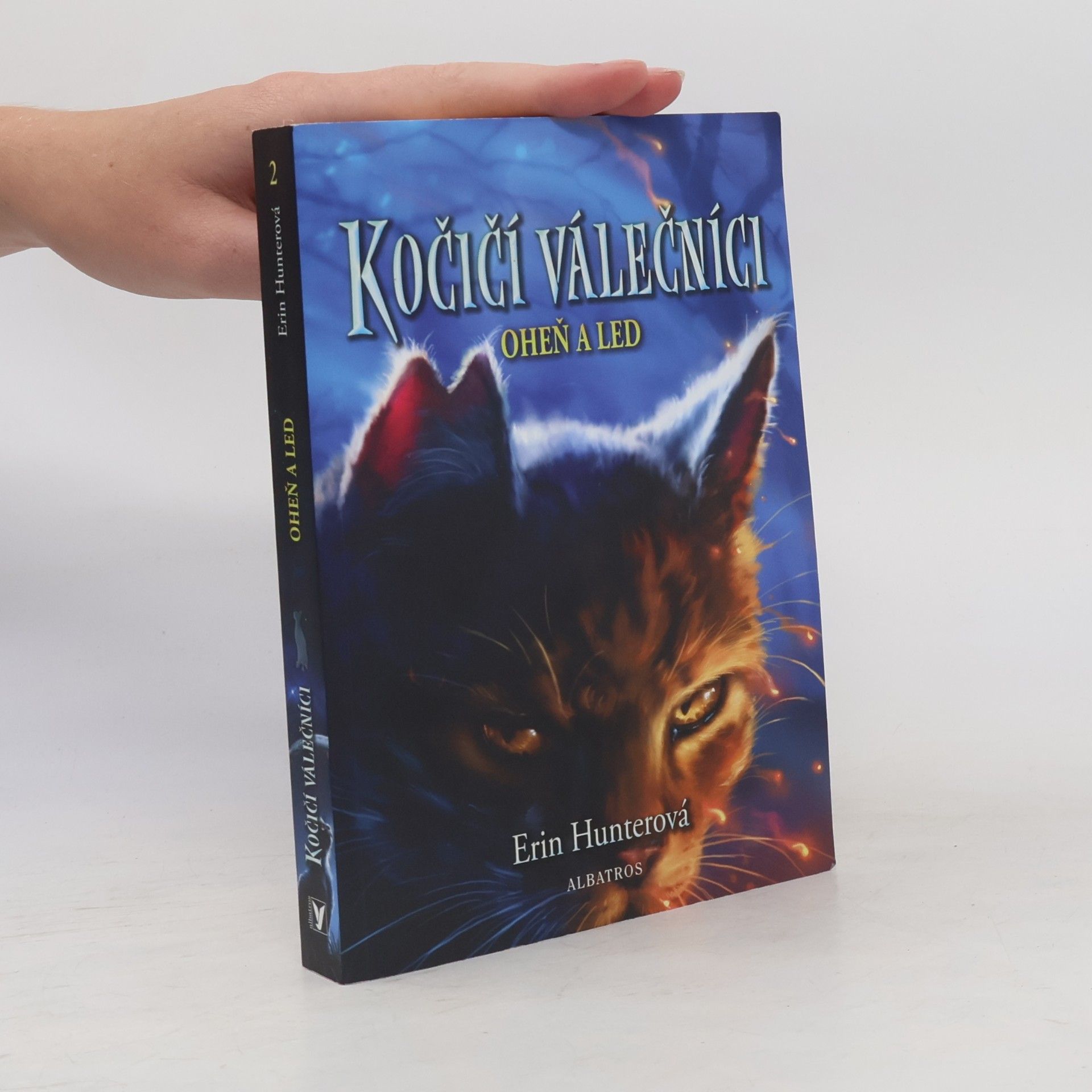 Erin Hunter Kočičí válečníci: Oheň a led