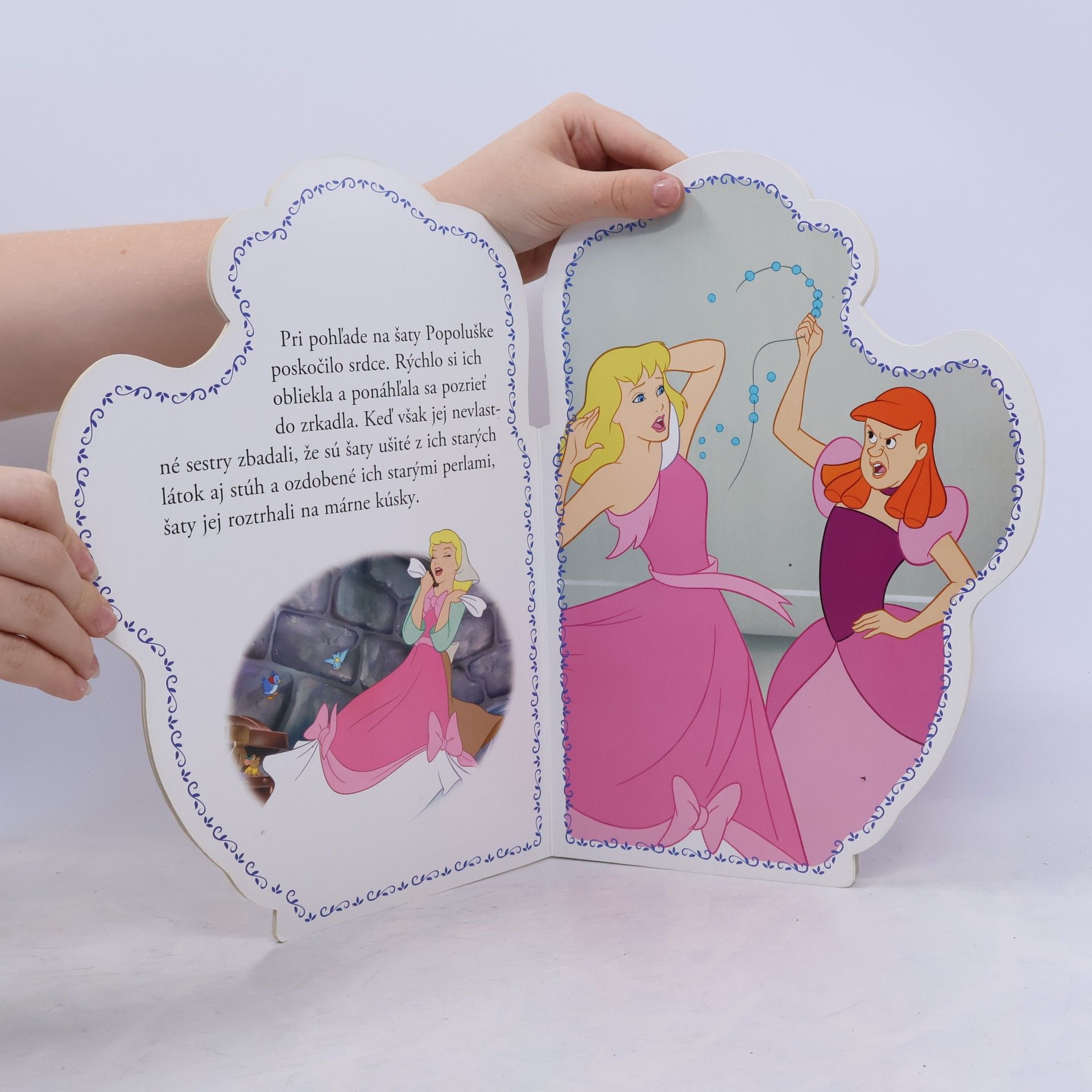 Walt Disney Popoluška. Veselí kamaráti