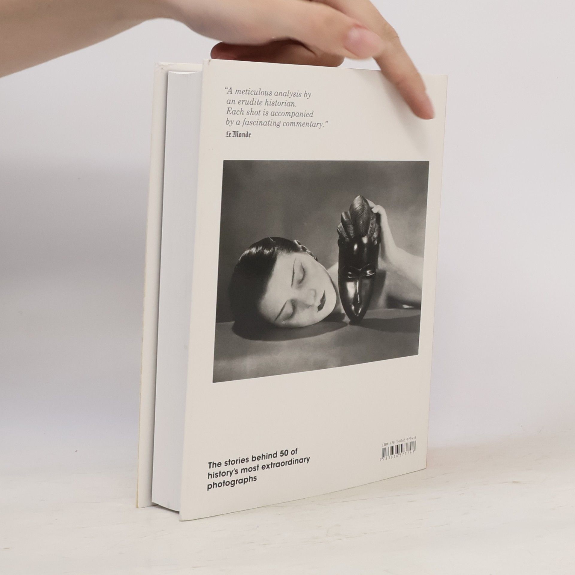 Michael Koetzle Photo Icons: 50 Landmark Photographs and Their Stories