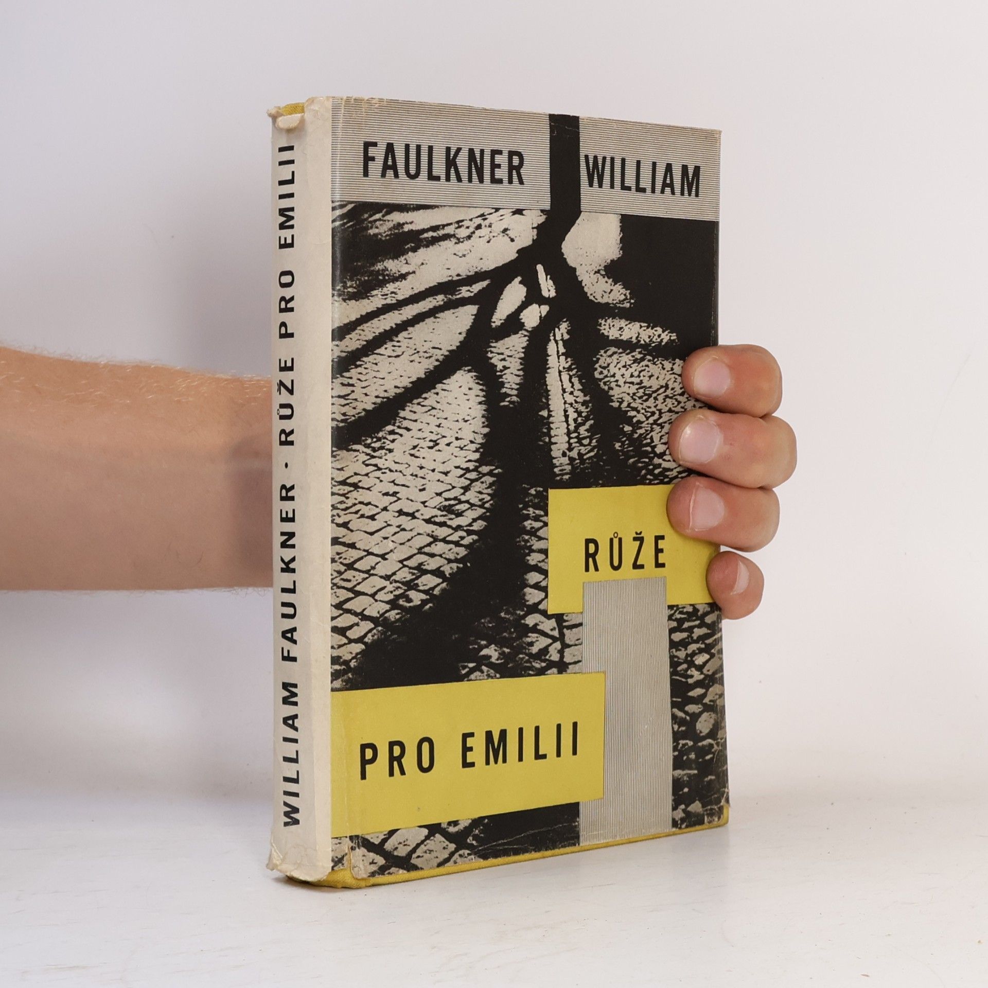 William Faulkner Růže pro Emilii