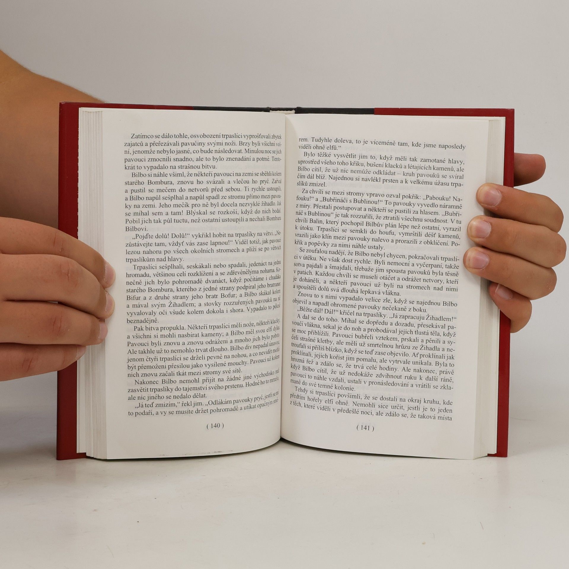 J. R. R. Tolkien Hobit aneb Cesta tam a zase zpátky