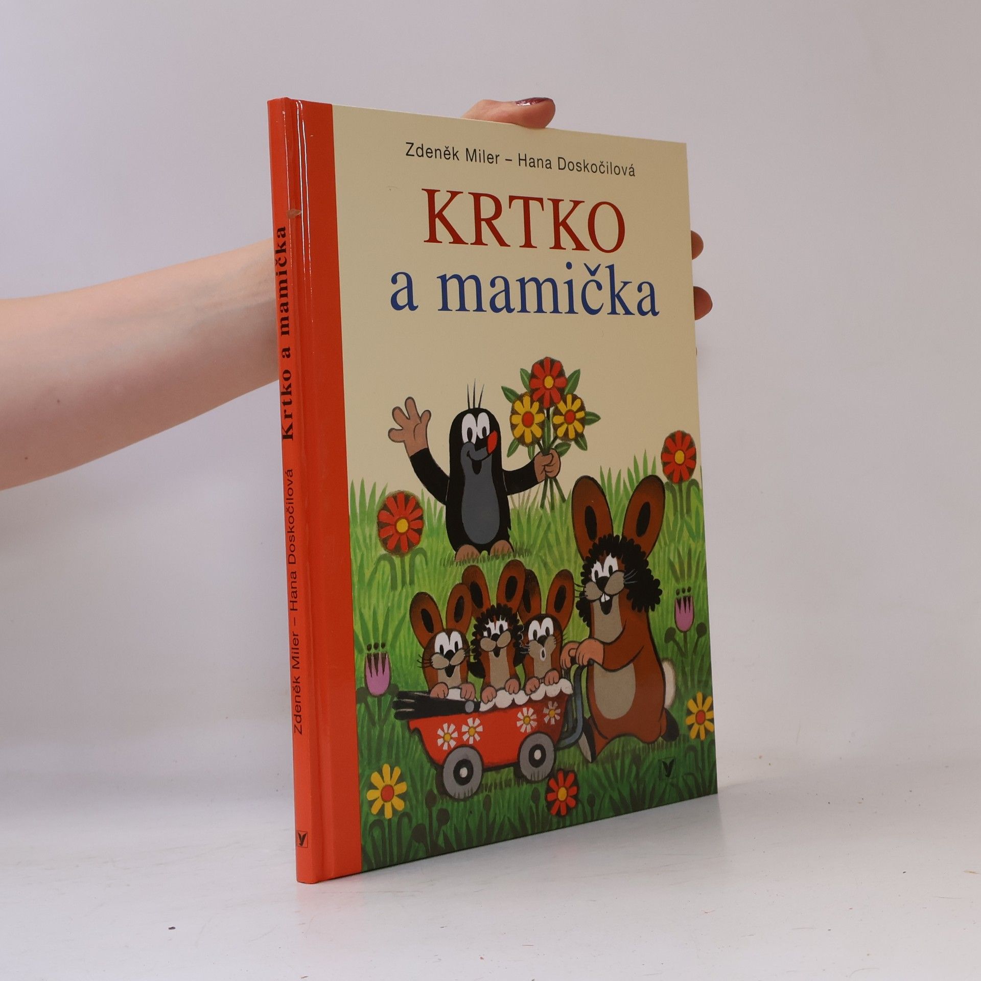Hana Doskočilová Krtko a mamička