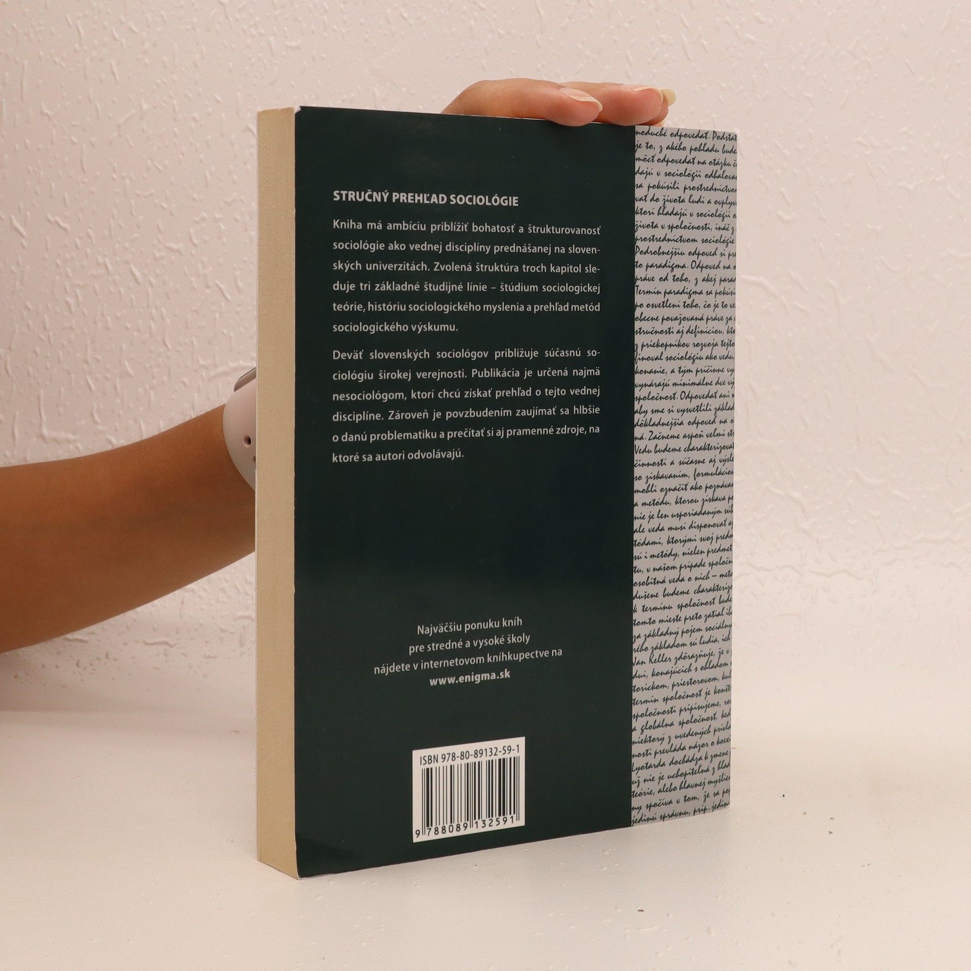 Autores varios Stručný prehľad sociológie