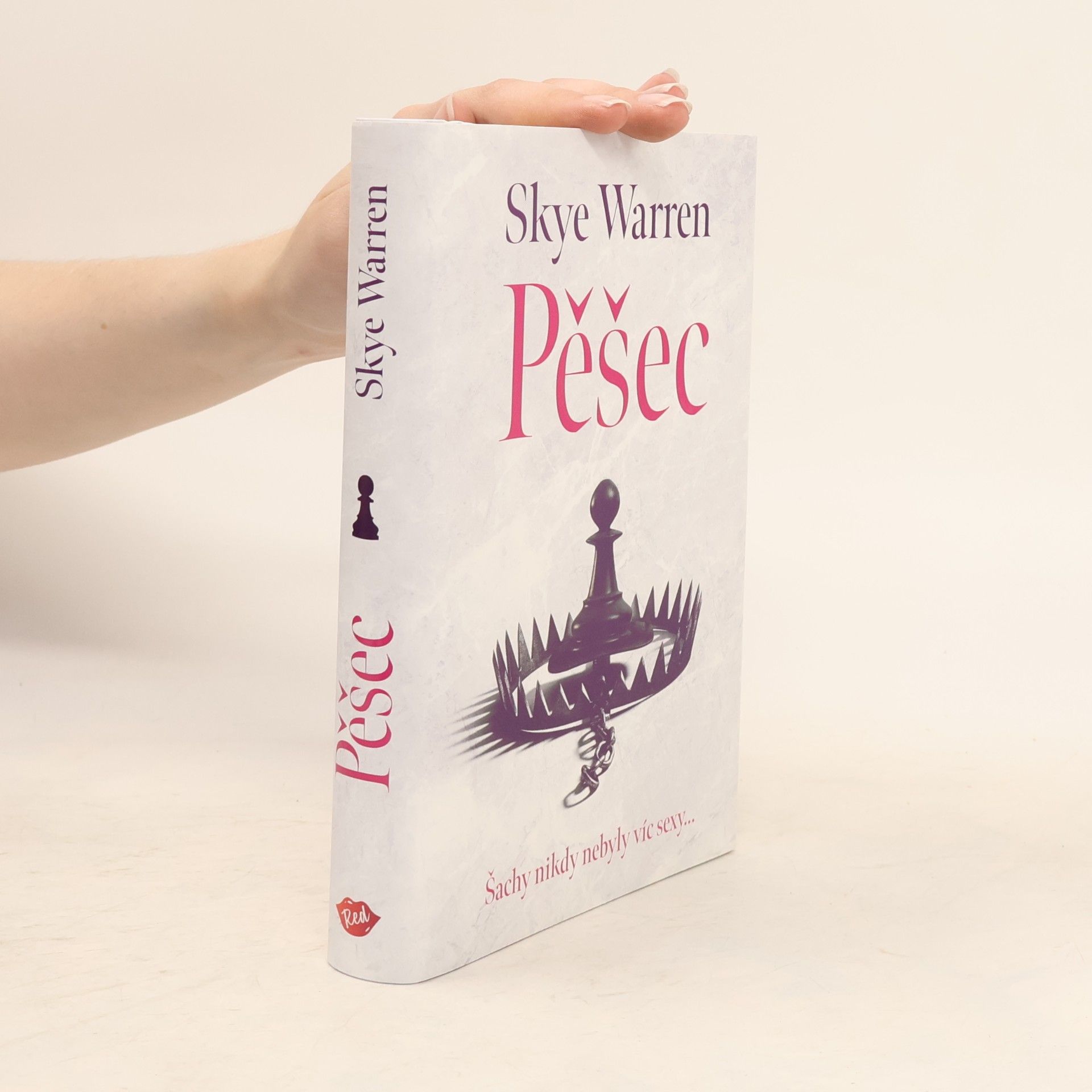 Skye Warren Pěšec