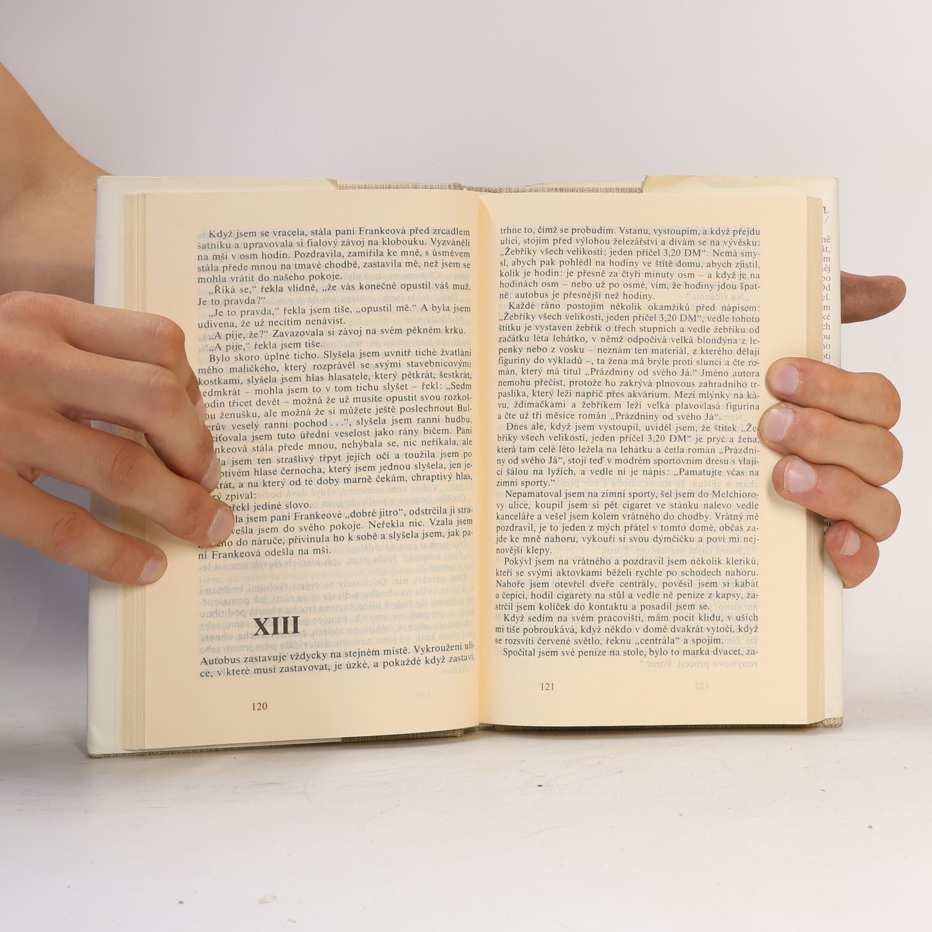 Heinrich Böll A neřekl jediné slovo. Biliár o půl desáté