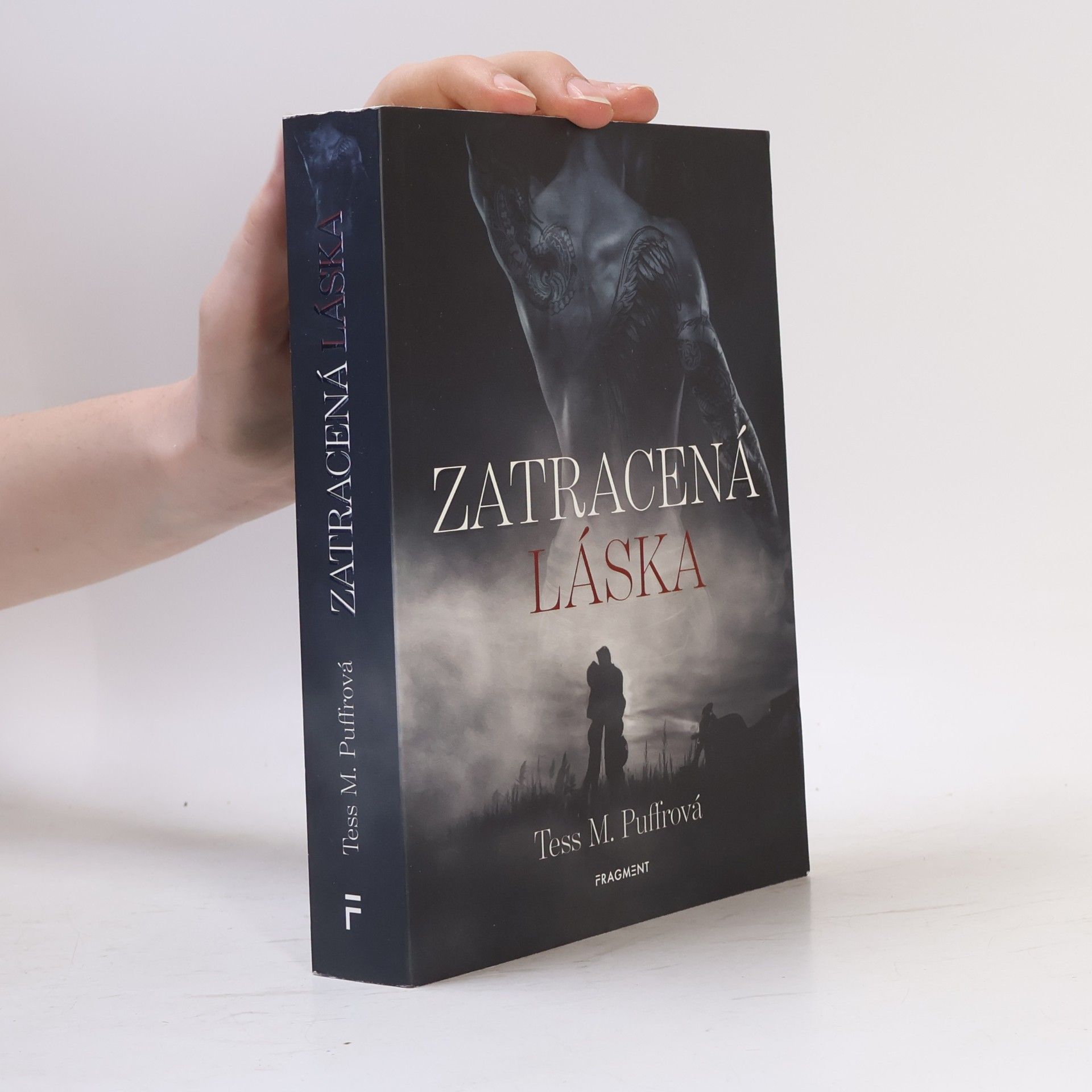 Tess M. Puffrová Zatracená láska