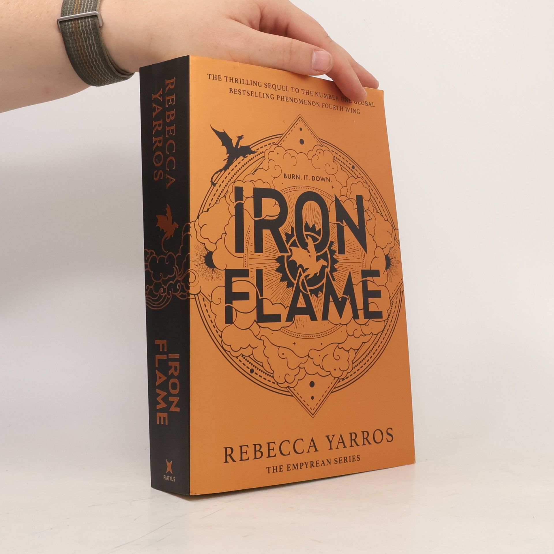 Rebecca Yarros Iron Flame