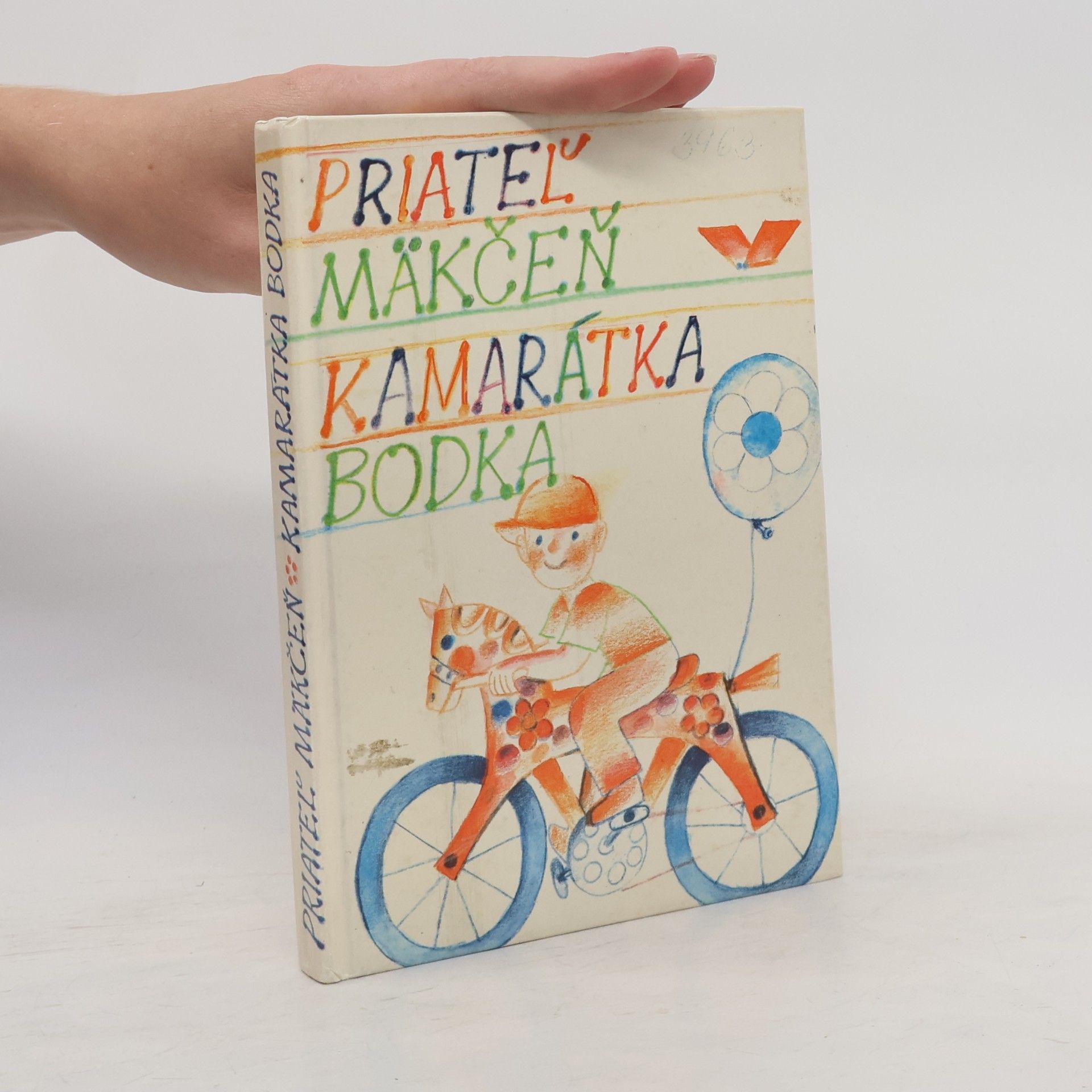 Valéria Betáková Priateľ mäkčeň. Kamarátka bodka