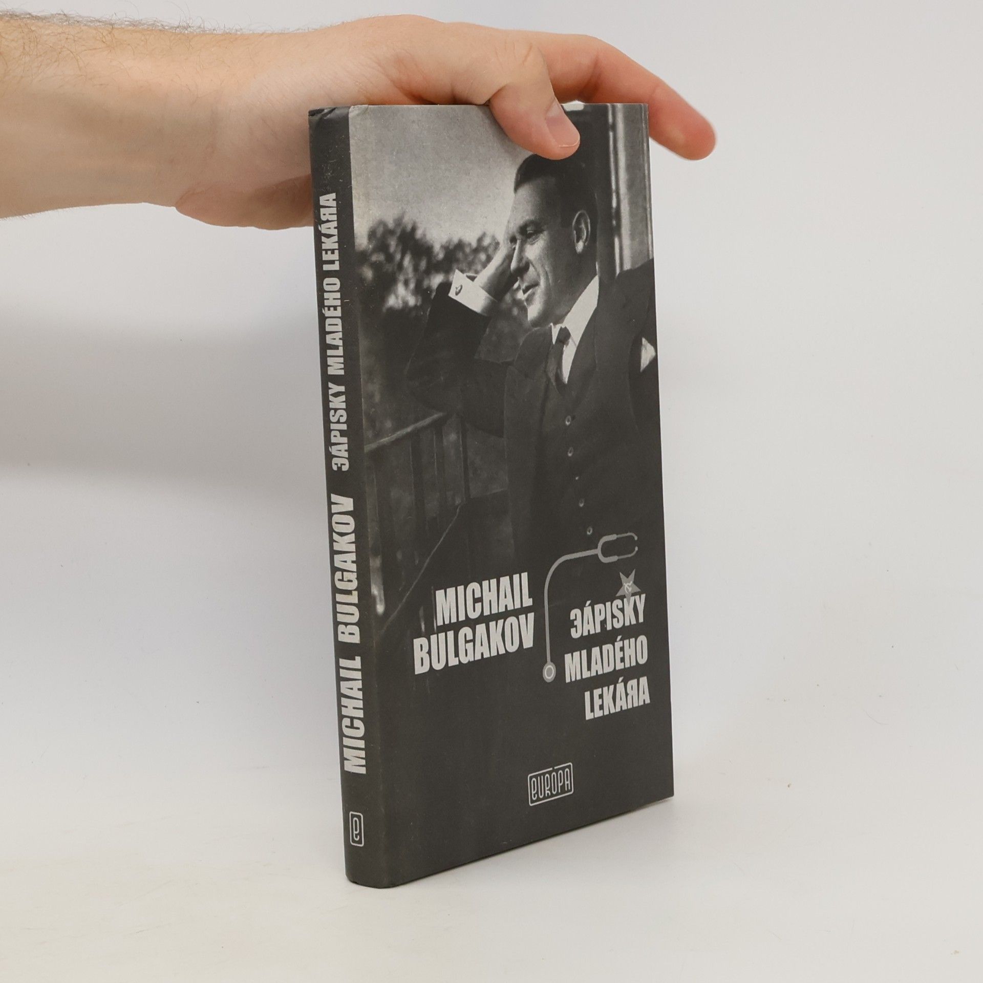 Mikhail Afanasyevich Bulgakov Zápisky mladého lékara
